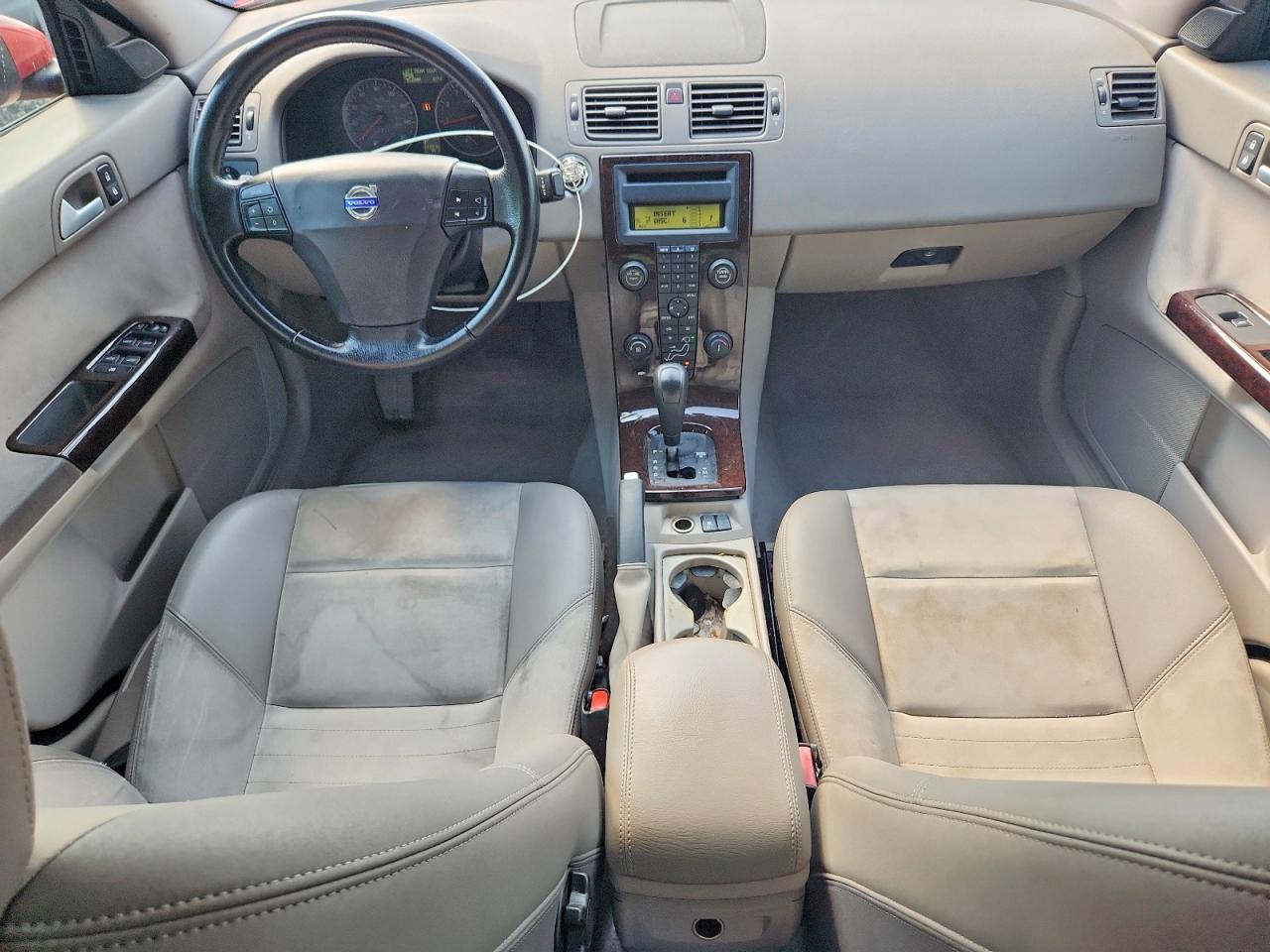 2006 Volvo S40 2.4i Red vin: YV1MS382662221578