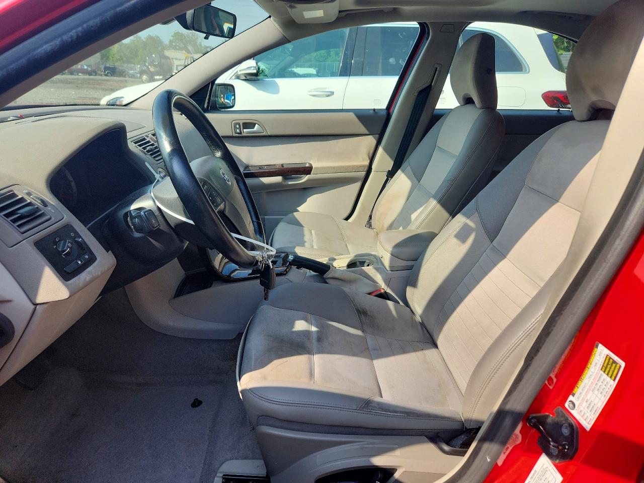 2006 Volvo S40 2.4i Red vin: YV1MS382662221578