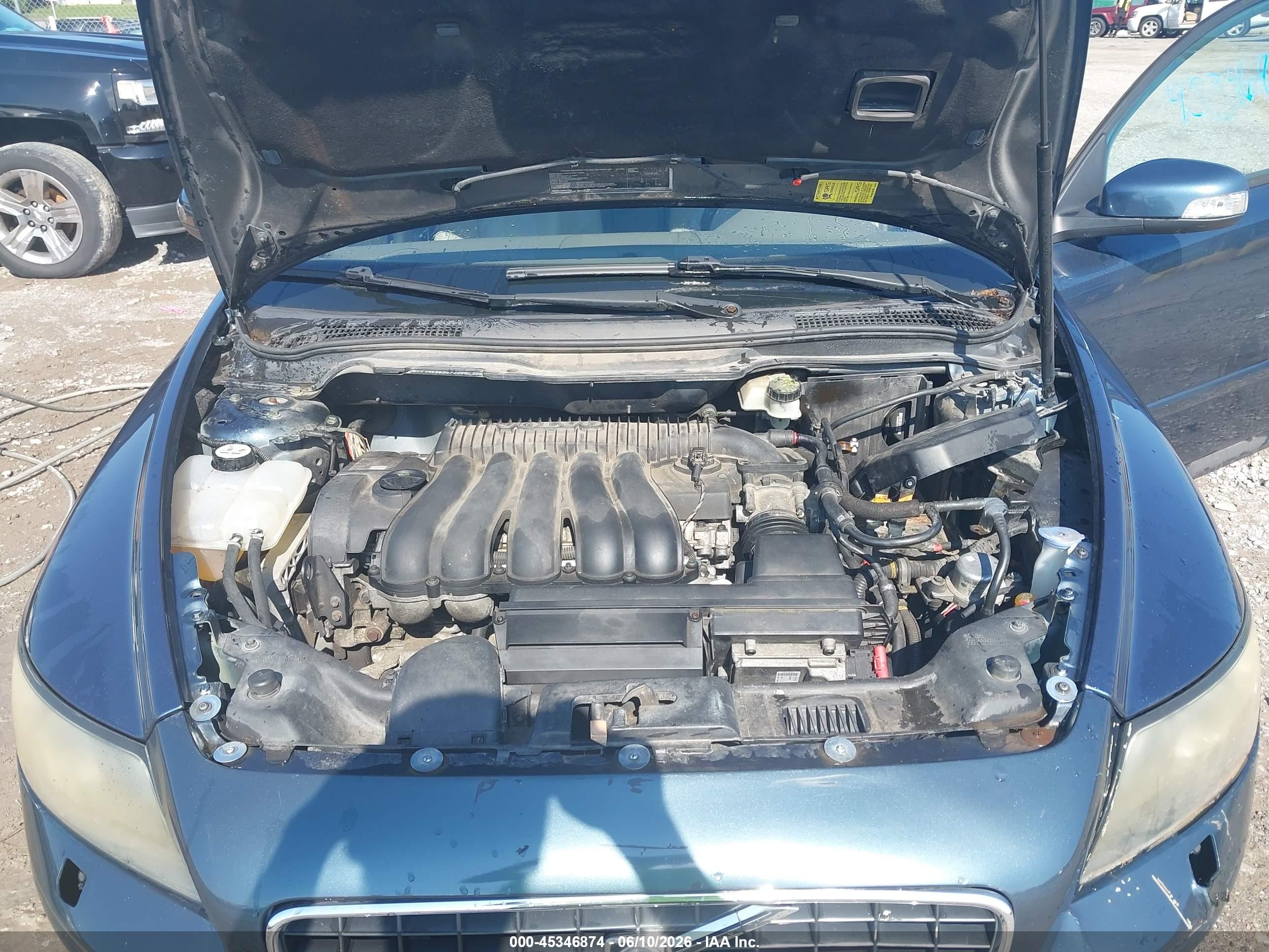 2007 Volvo S40 2.4i Blue vin: YV1MS382672290420