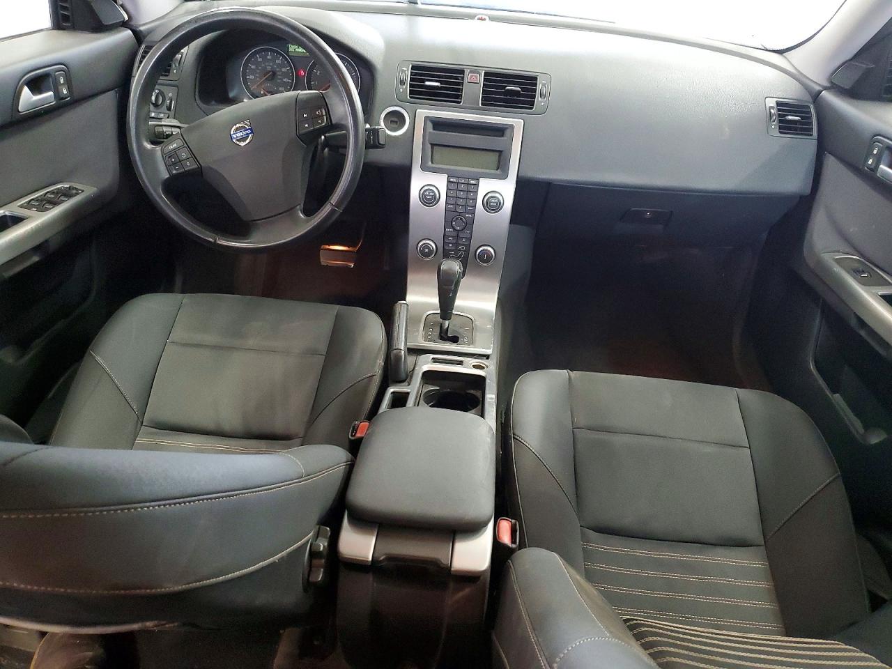 2008 Volvo S40 2.4i Silver vin: YV1MS382682365621