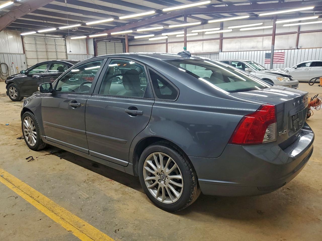 2009 Volvo S40 2.4i Gray vin: YV1MS382692452016