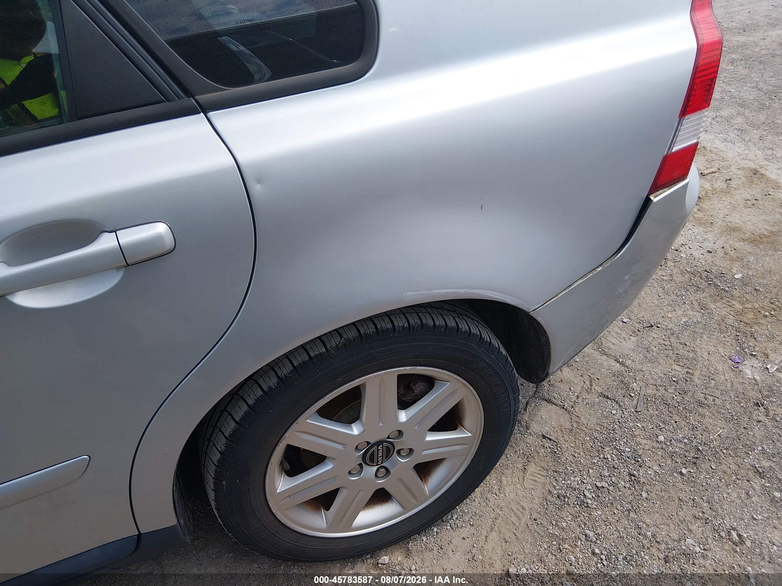 2006 Volvo S40 2.4i Silver vin: YV1MS382762178398
