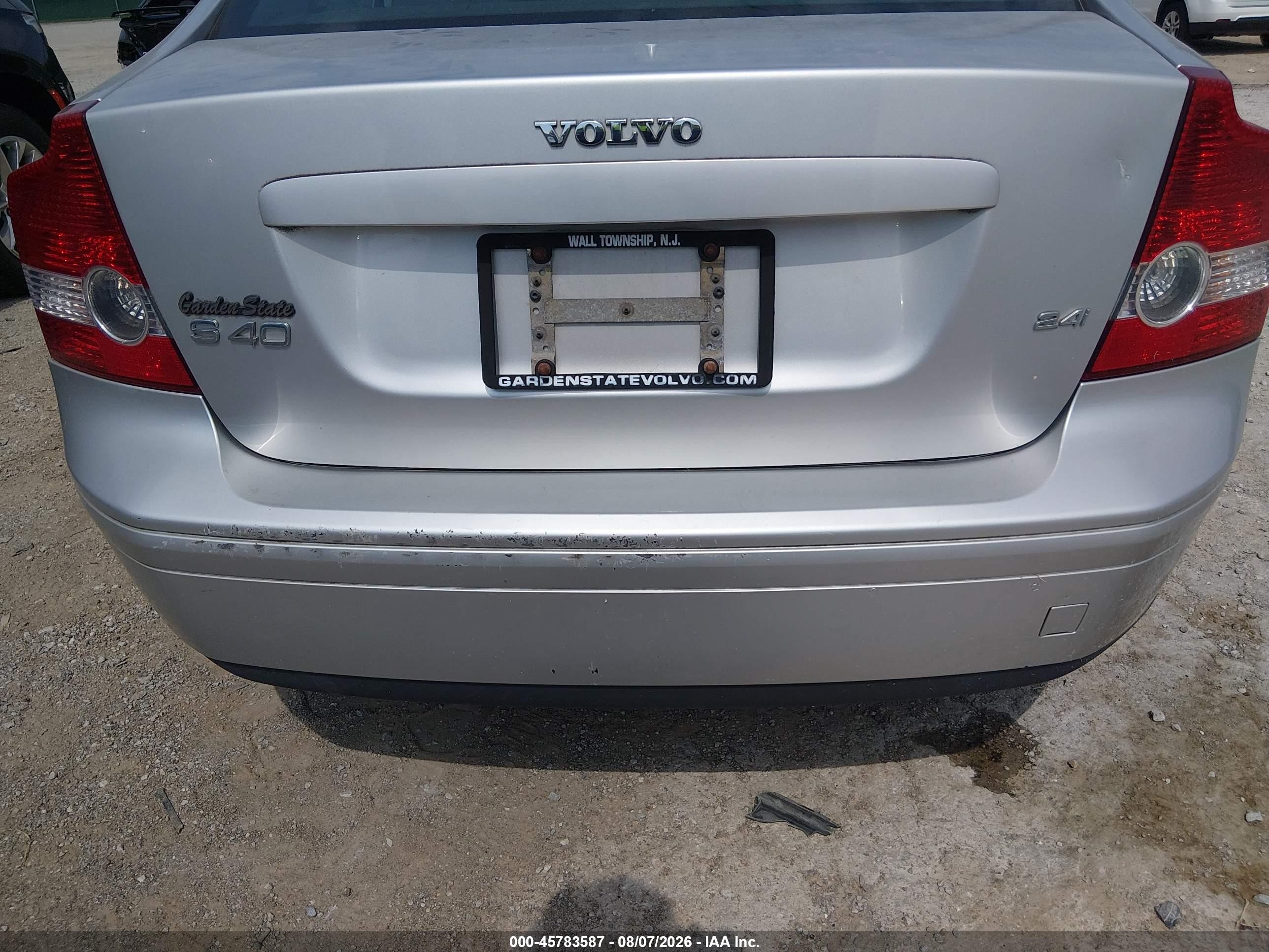 2006 Volvo S40 2.4i Silver vin: YV1MS382762178398