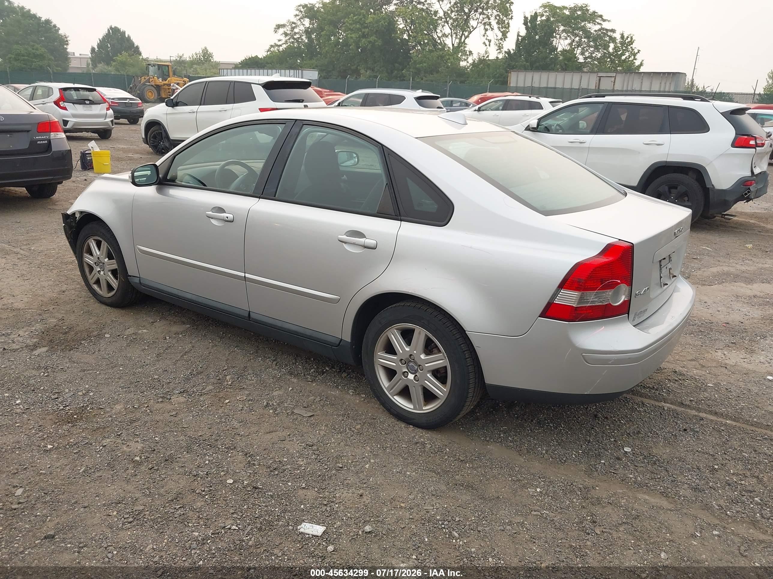 2007 Volvo S40 2.4i Silver vin: YV1MS382772259533
