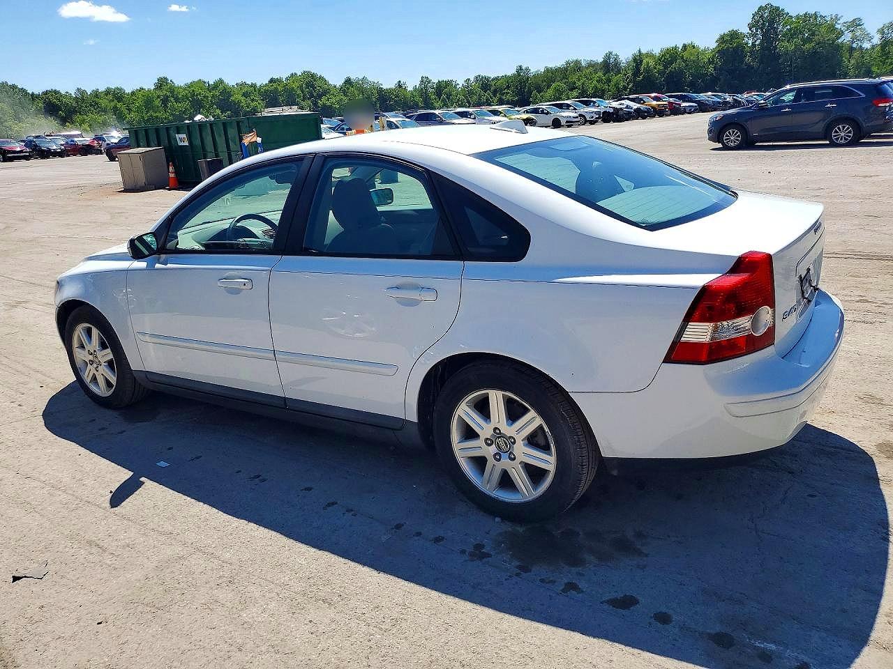 2006 Volvo S40 2.4i White vin: YV1MS382962163014