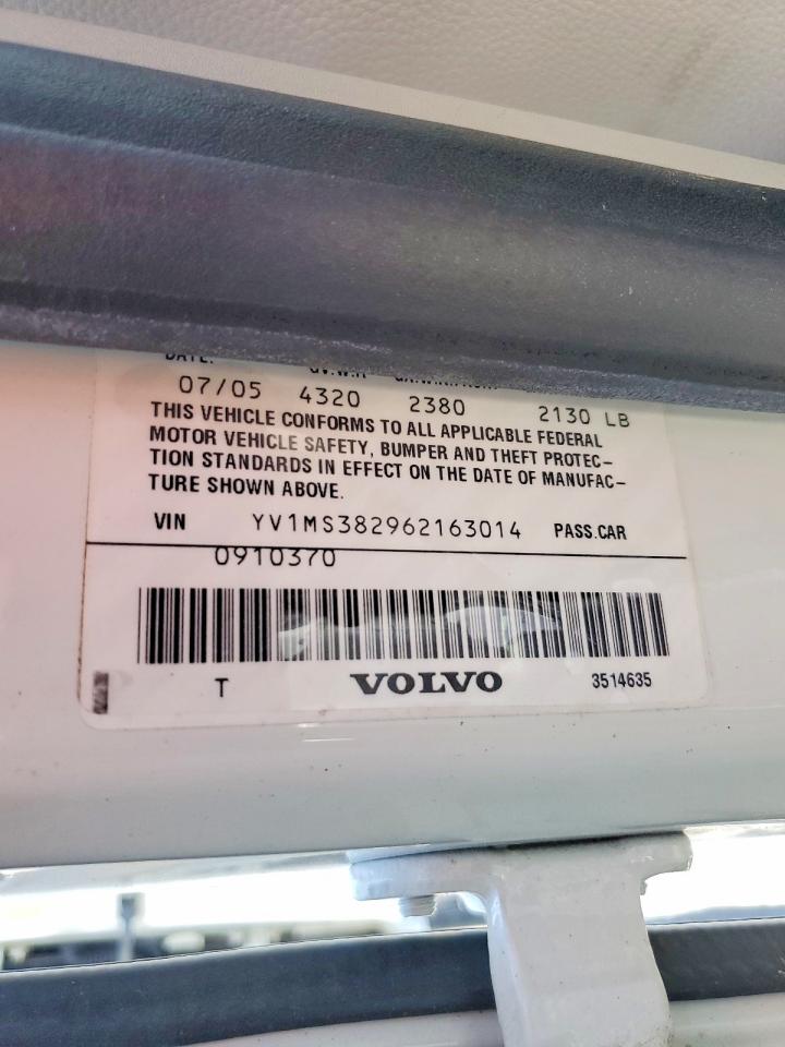 2006 Volvo S40 2.4i White vin: YV1MS382962163014