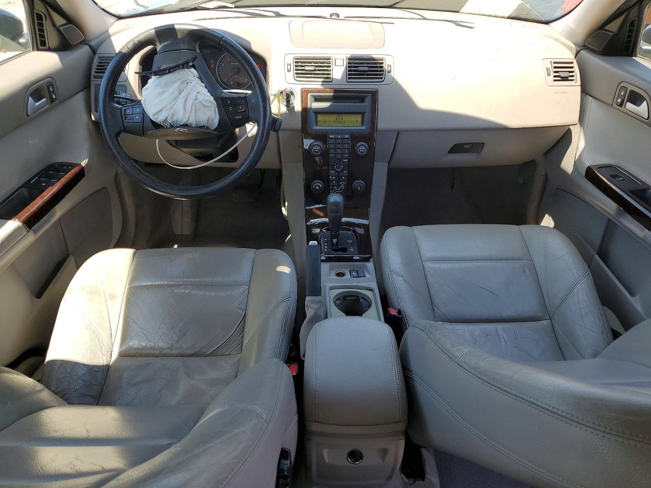2006 Volvo S40 2.4i Blue vin: YV1MS382X62208493