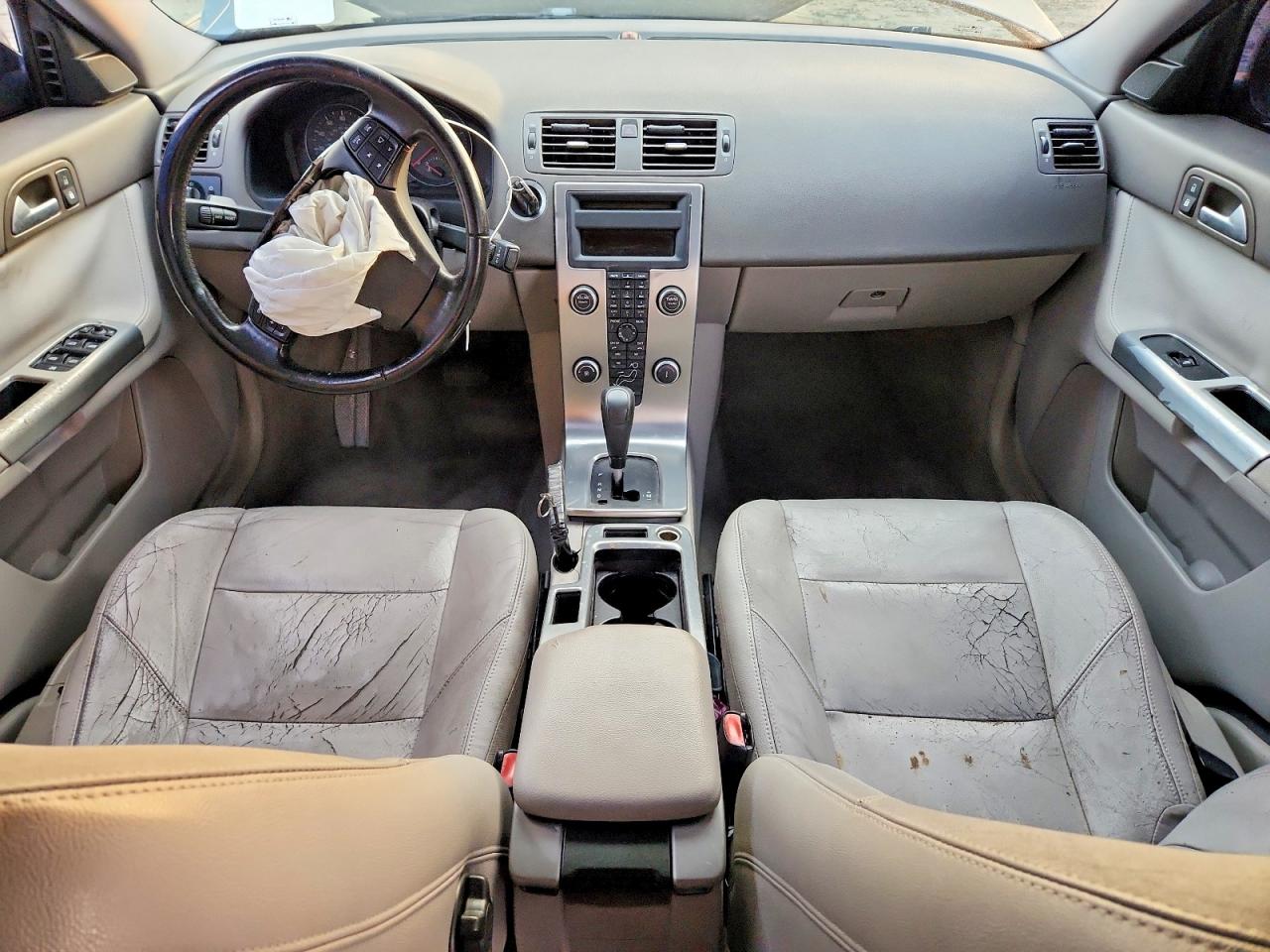 2009 Volvo S40 2.4i Silver vin: YV1MS382X92461480