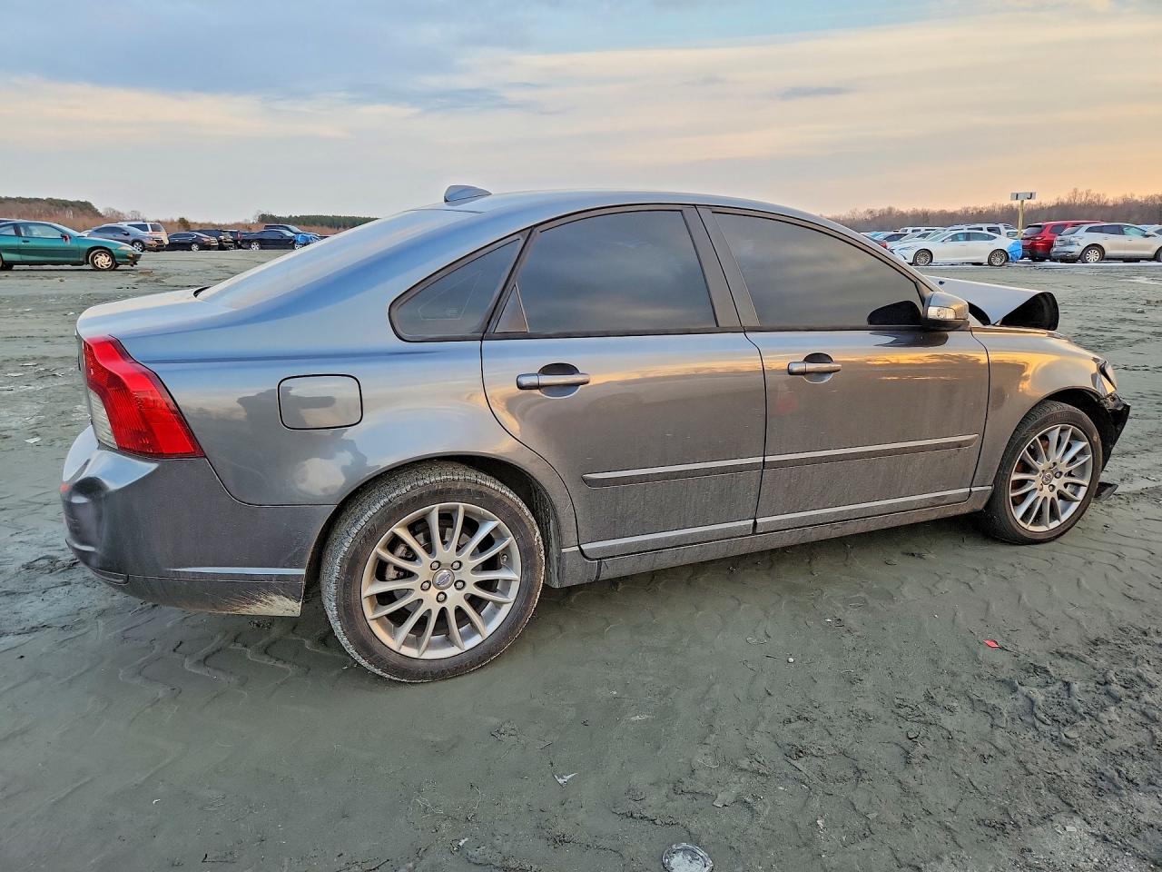 2009 Volvo S40 2.4i Silver vin: YV1MS382X92461480