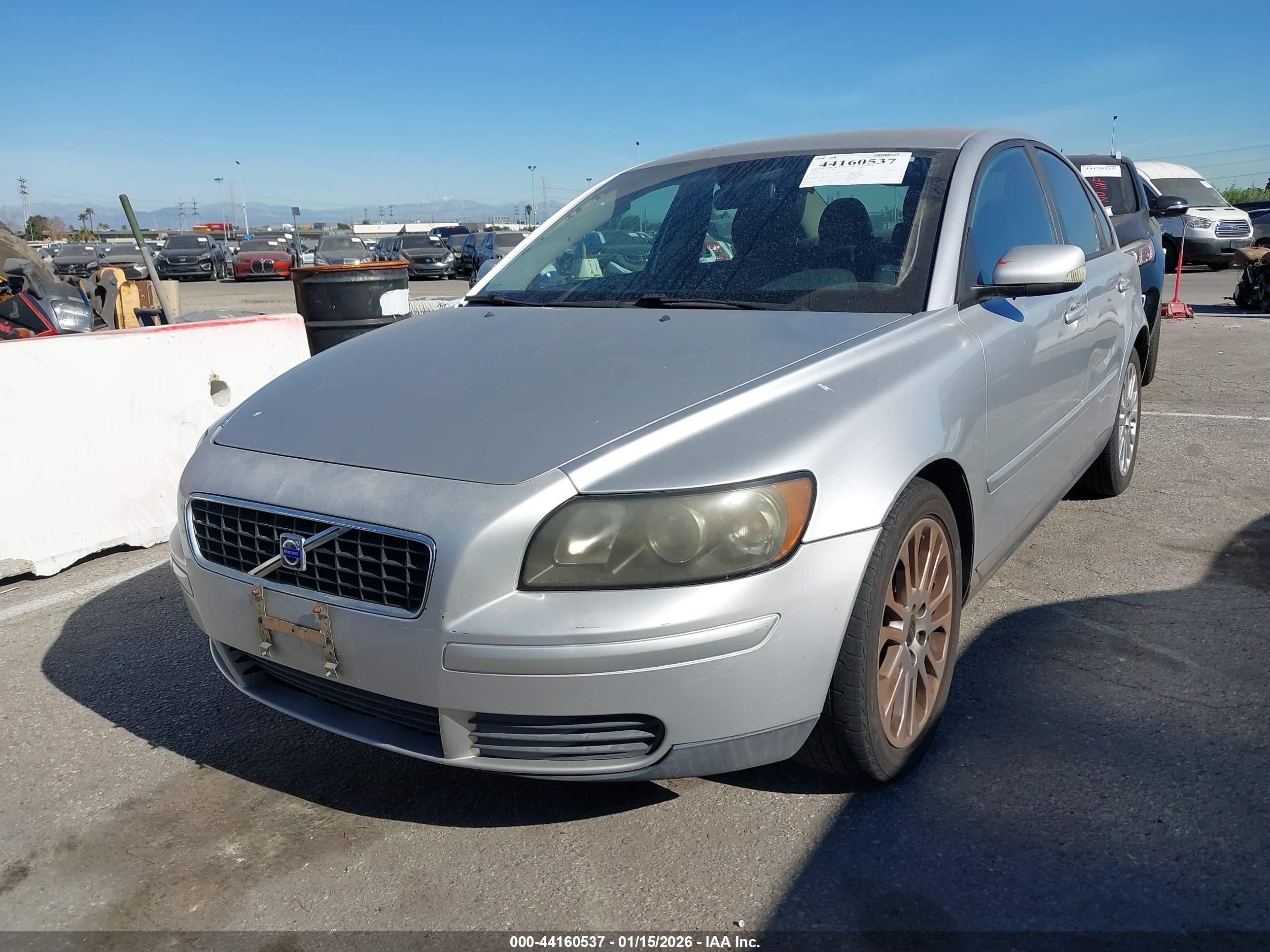 2006 Volvo S40 2.4i Silver vin: YV1MS390062195203