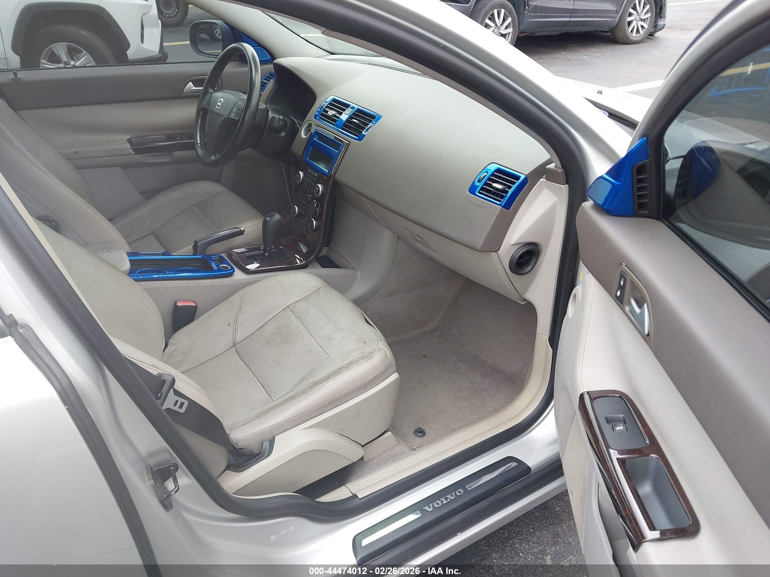 2008 Volvo S40 2.4i Серый vin: YV1MS390082395842