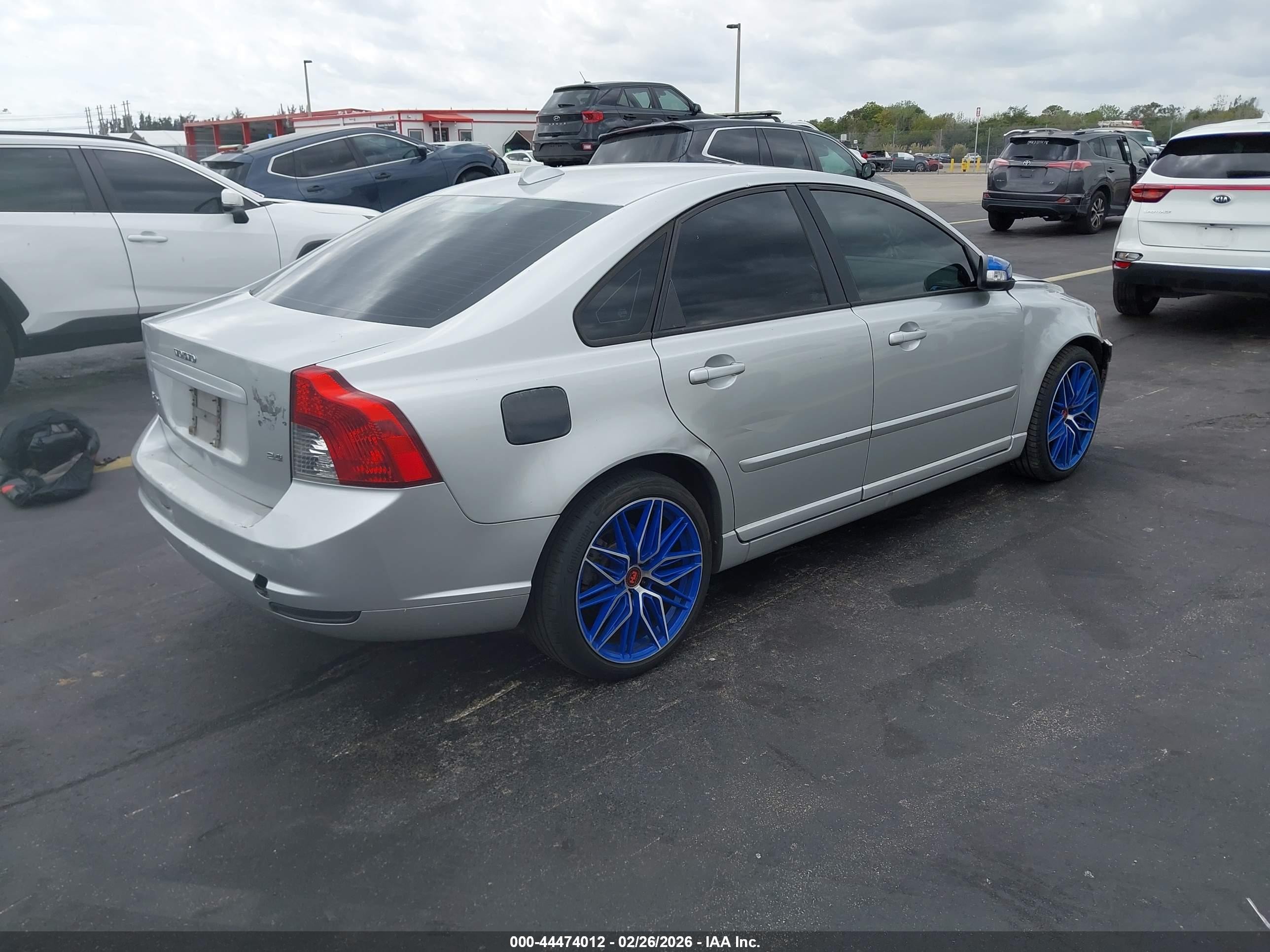 2008 Volvo S40 2.4i Серый vin: YV1MS390082395842