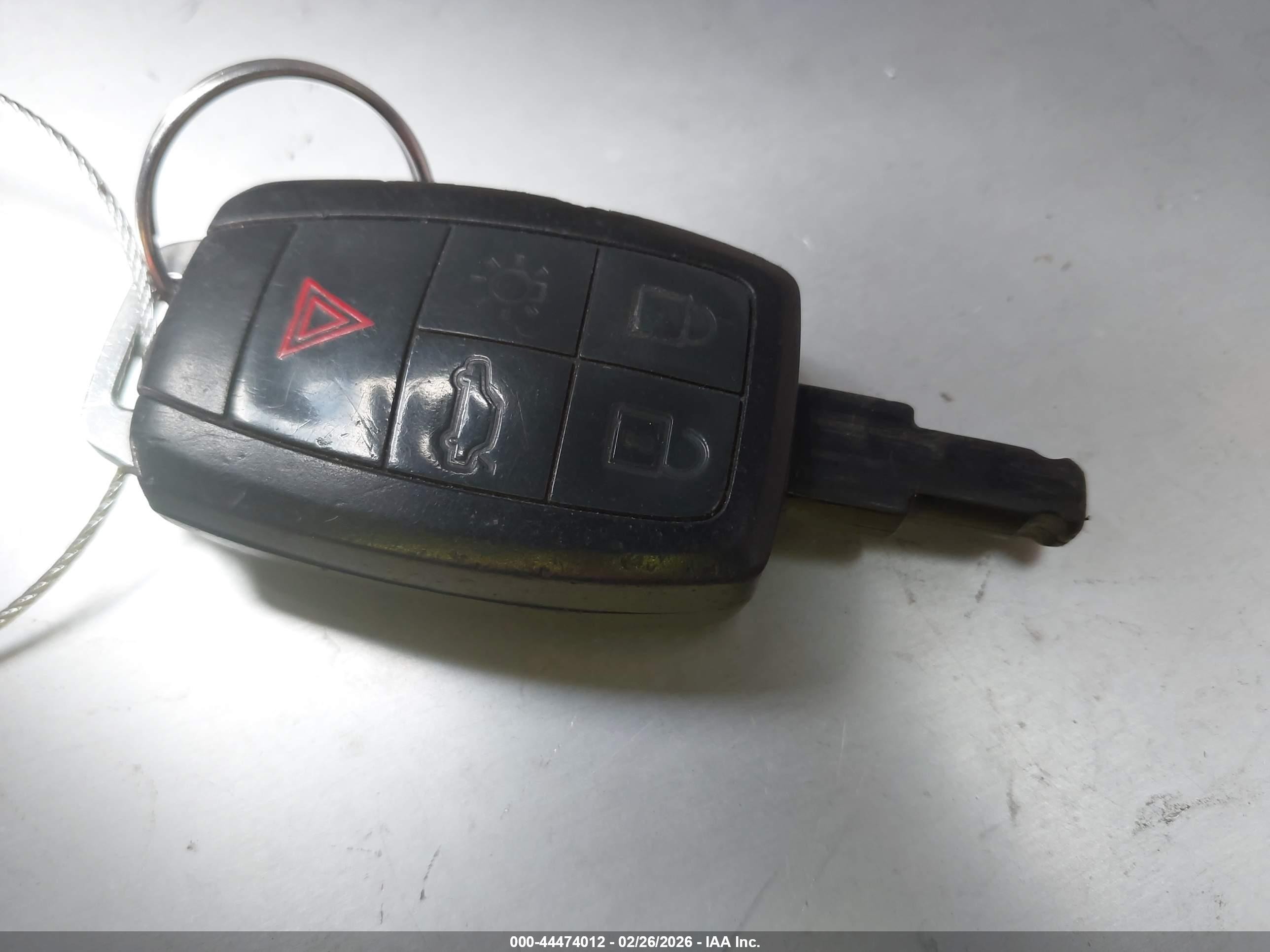 2008 Volvo S40 2.4i Серый vin: YV1MS390082395842