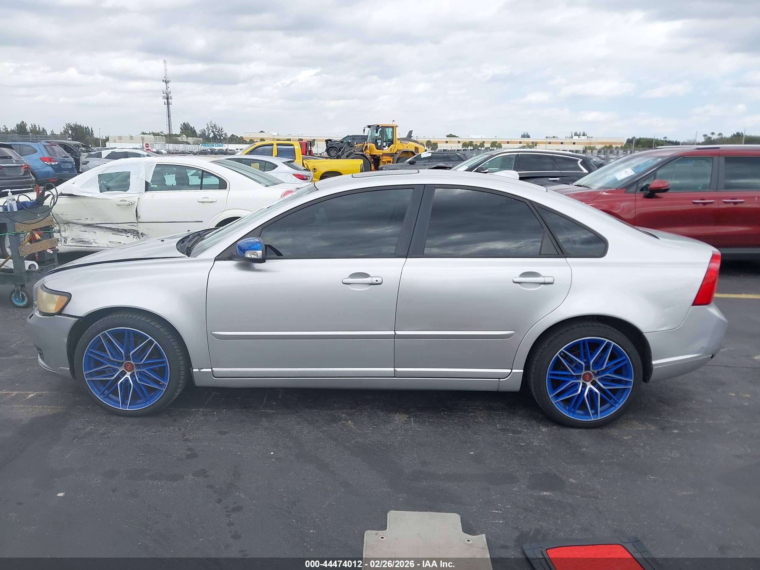 2008 Volvo S40 2.4i Серый vin: YV1MS390082395842