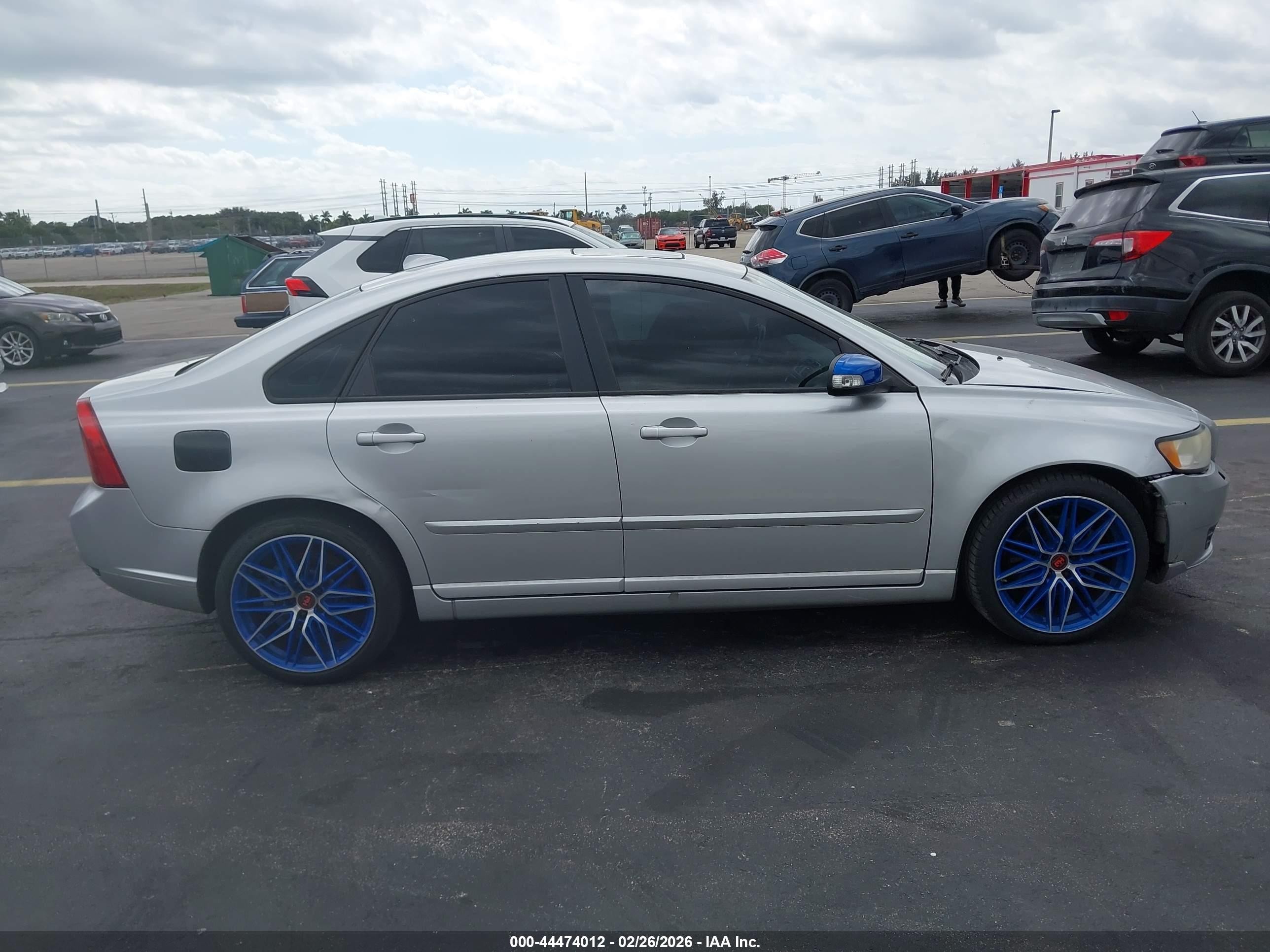 2008 Volvo S40 2.4i Серый vin: YV1MS390082395842