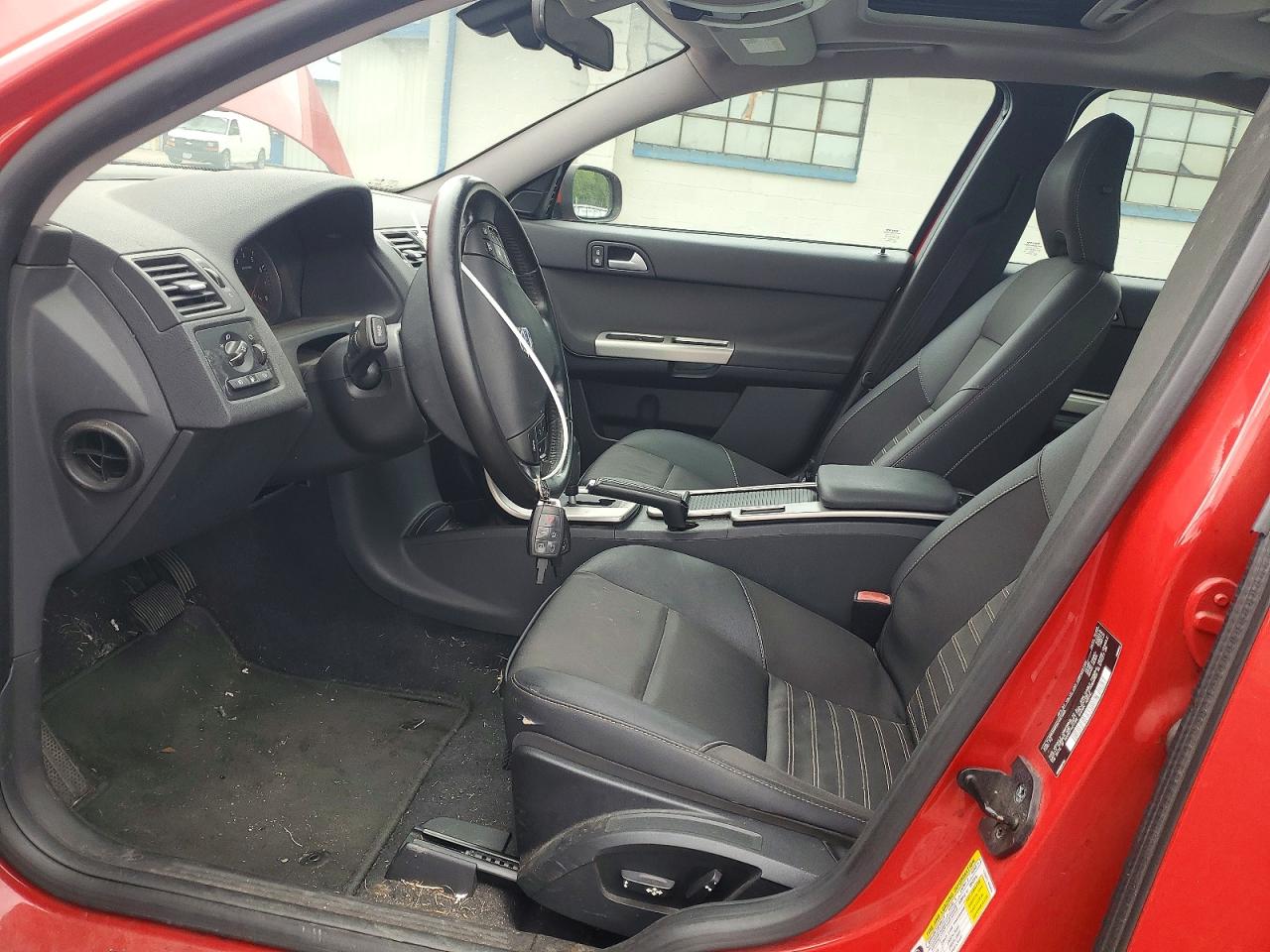 2009 Volvo S40 2.4i Red vin: YV1MS390092467589