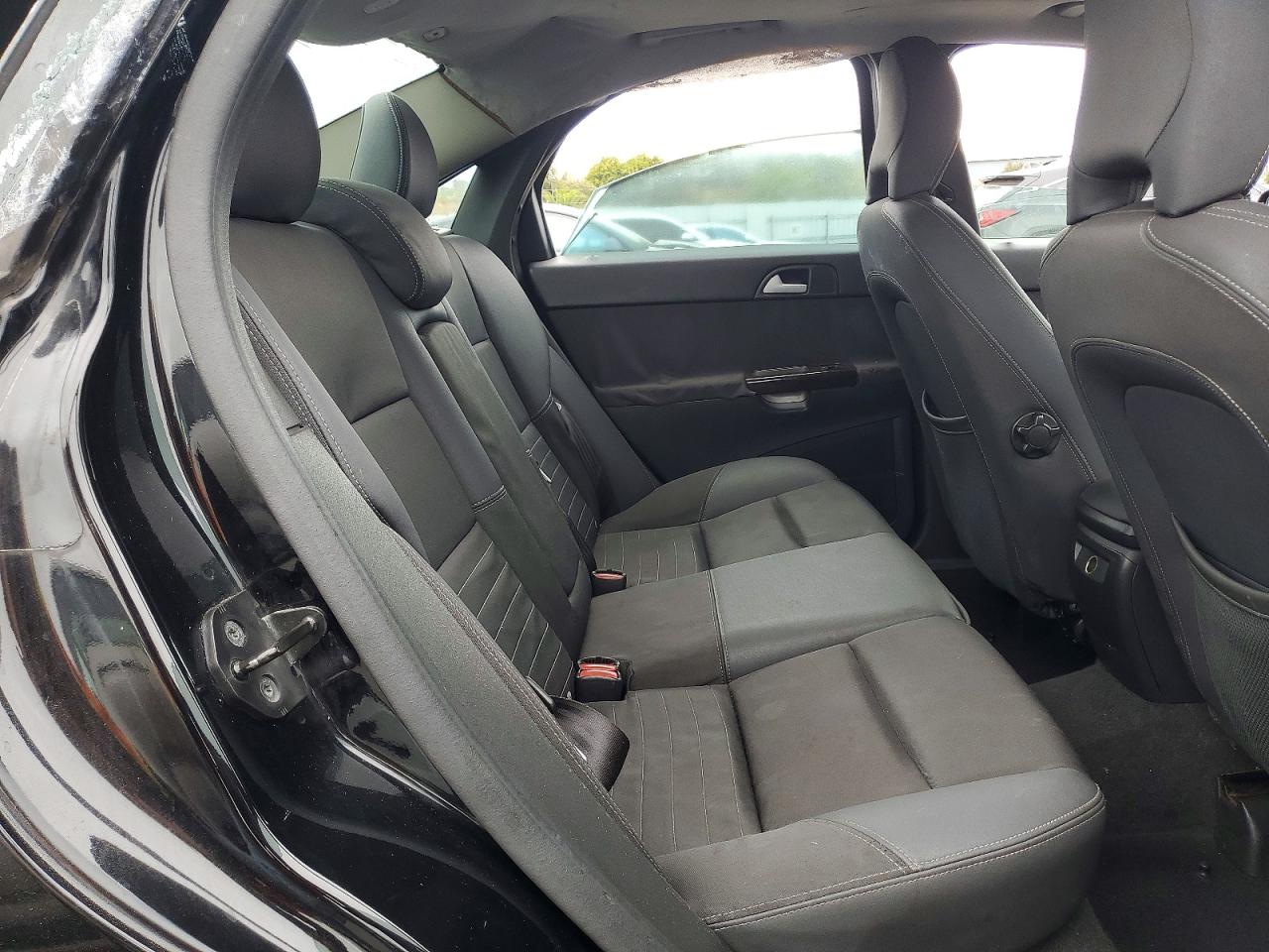 2006 Volvo S40 2.4i Black vin: YV1MS390162213451
