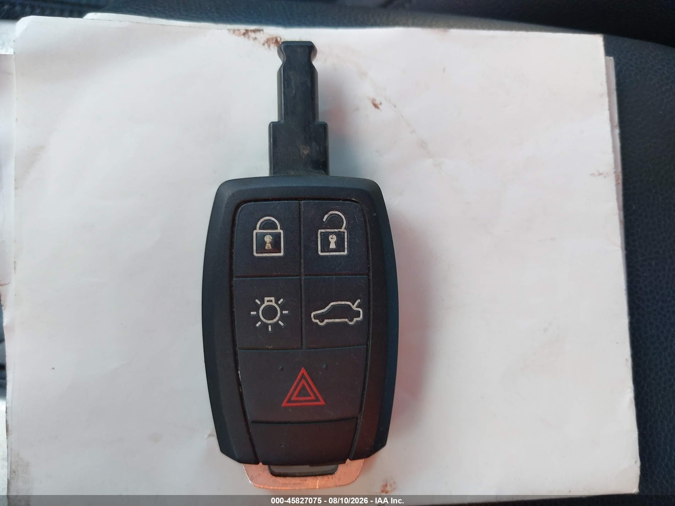 2008 Volvo S40 2.4l/2.4l W/snrf Light Blue vin: YV1MS390482393088