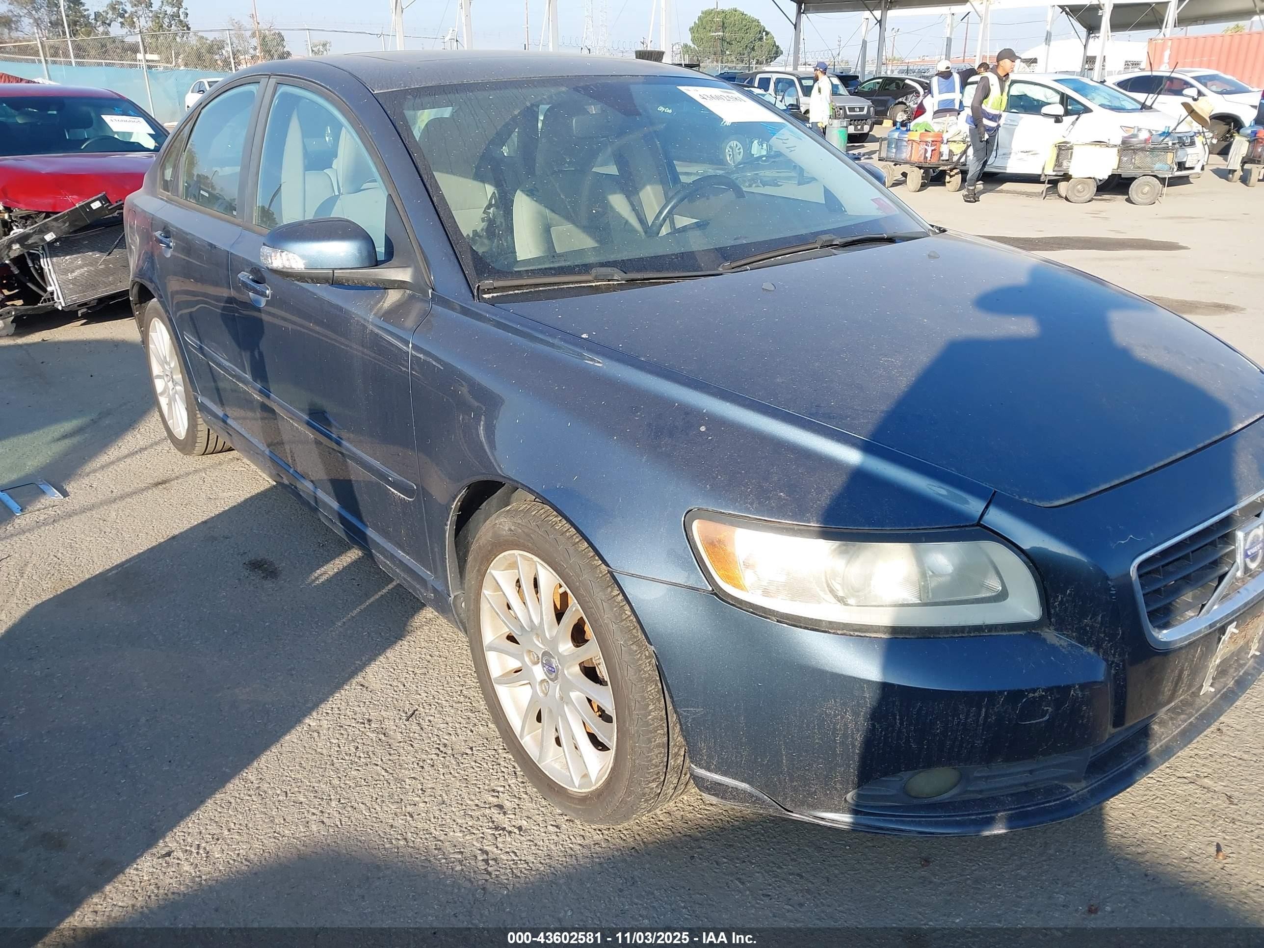 YV1MS390492452559