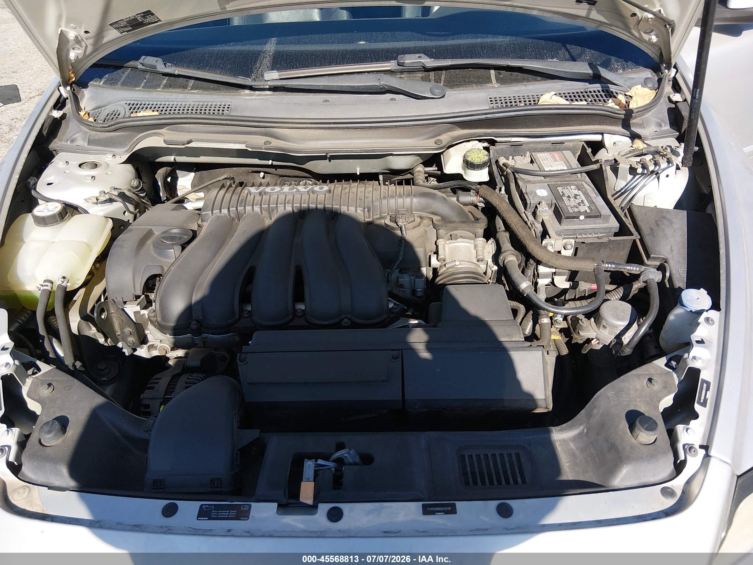 2009 Volvo S40 2.4i Silver vin: YV1MS390692432197
