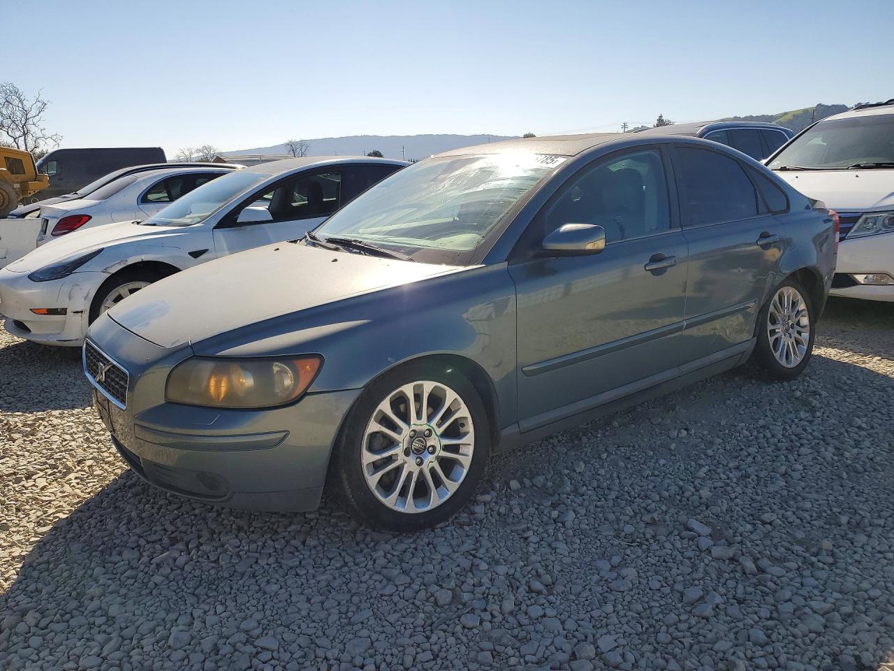 2005 Volvo S40 2.4i Blue vin: YV1MS390752068804