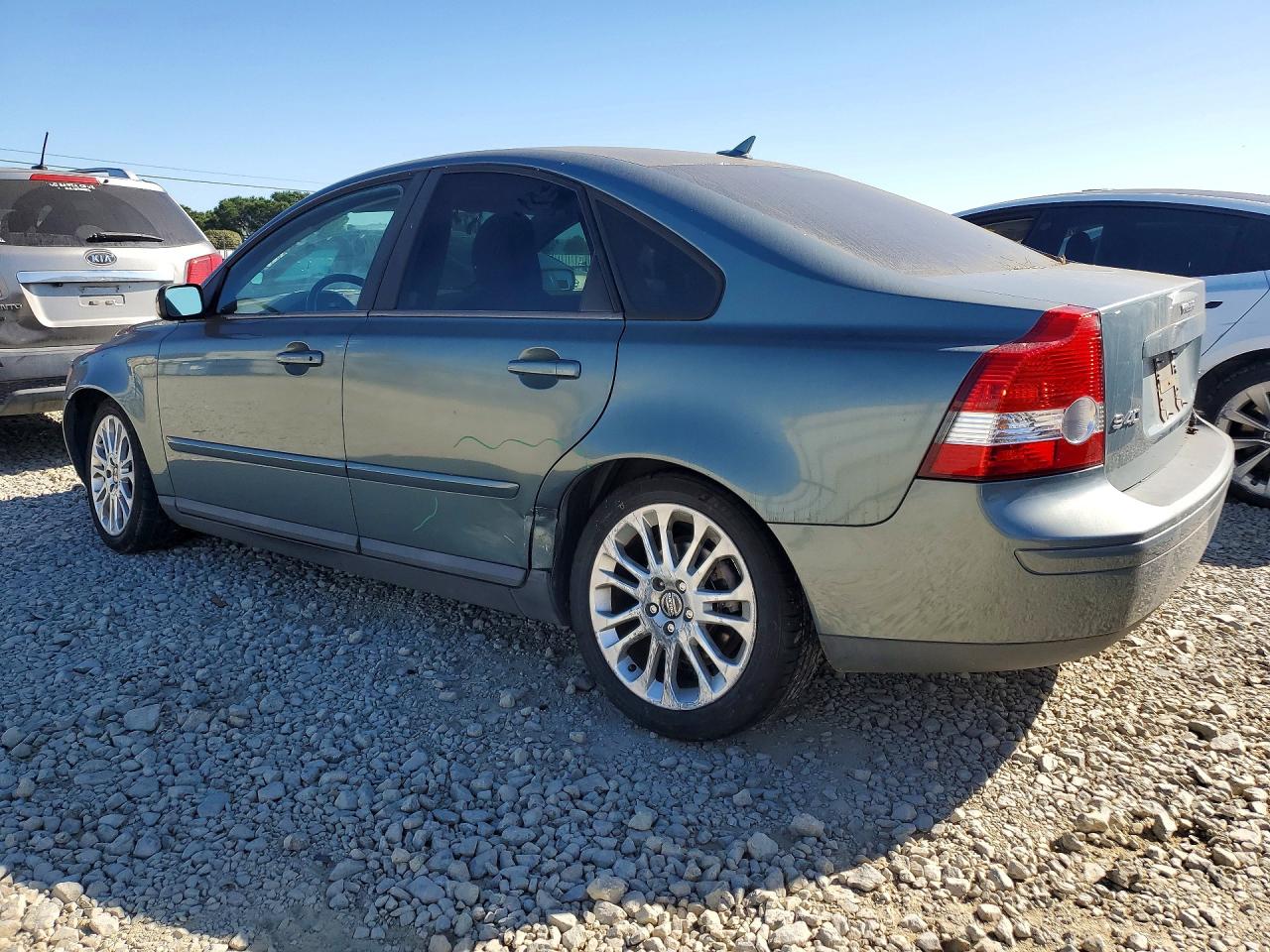 2005 Volvo S40 2.4i Blue vin: YV1MS390752068804