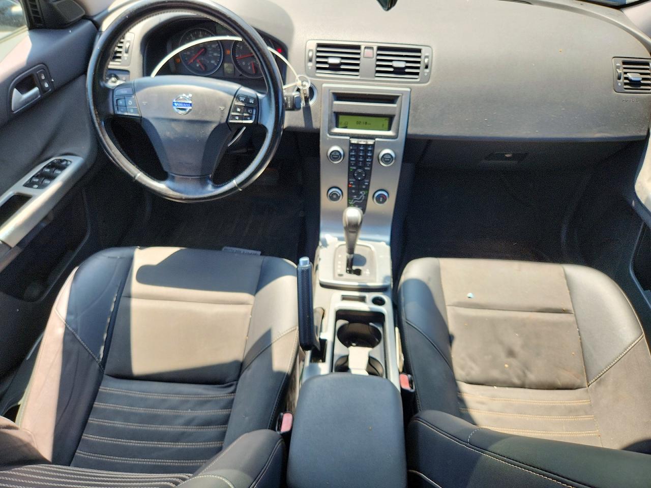 2009 Volvo S40 2.4i Blue vin: YV1MS390792464320