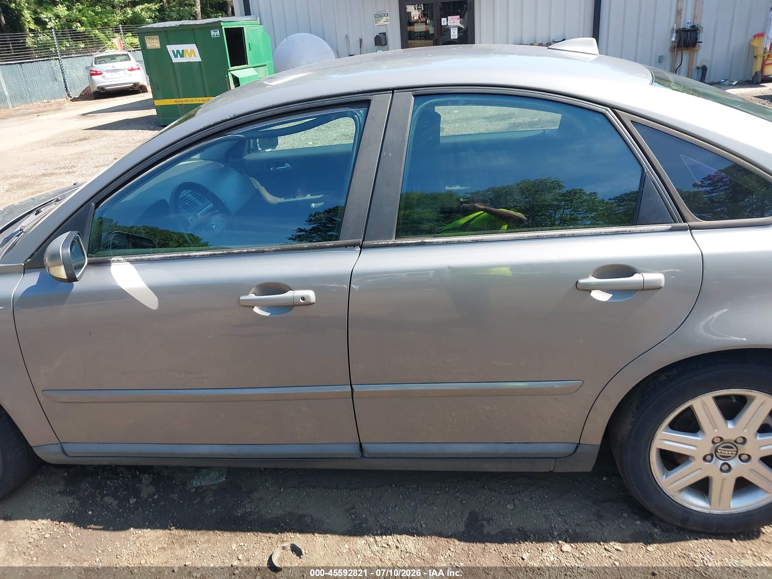 2006 Volvo S40 2.4i Gray vin: YV1MS390862215858