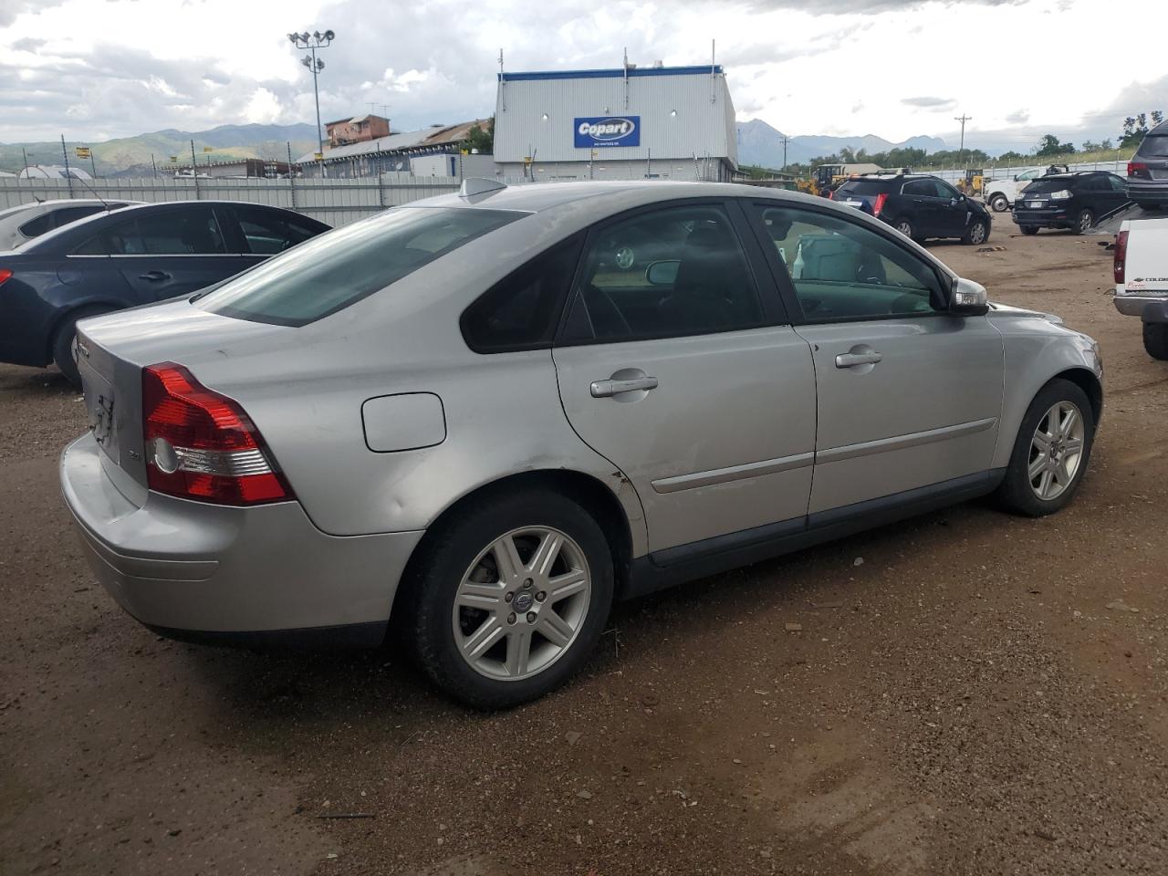 2007 Volvo S40 2.4i Silver vin: YV1MS390872271090