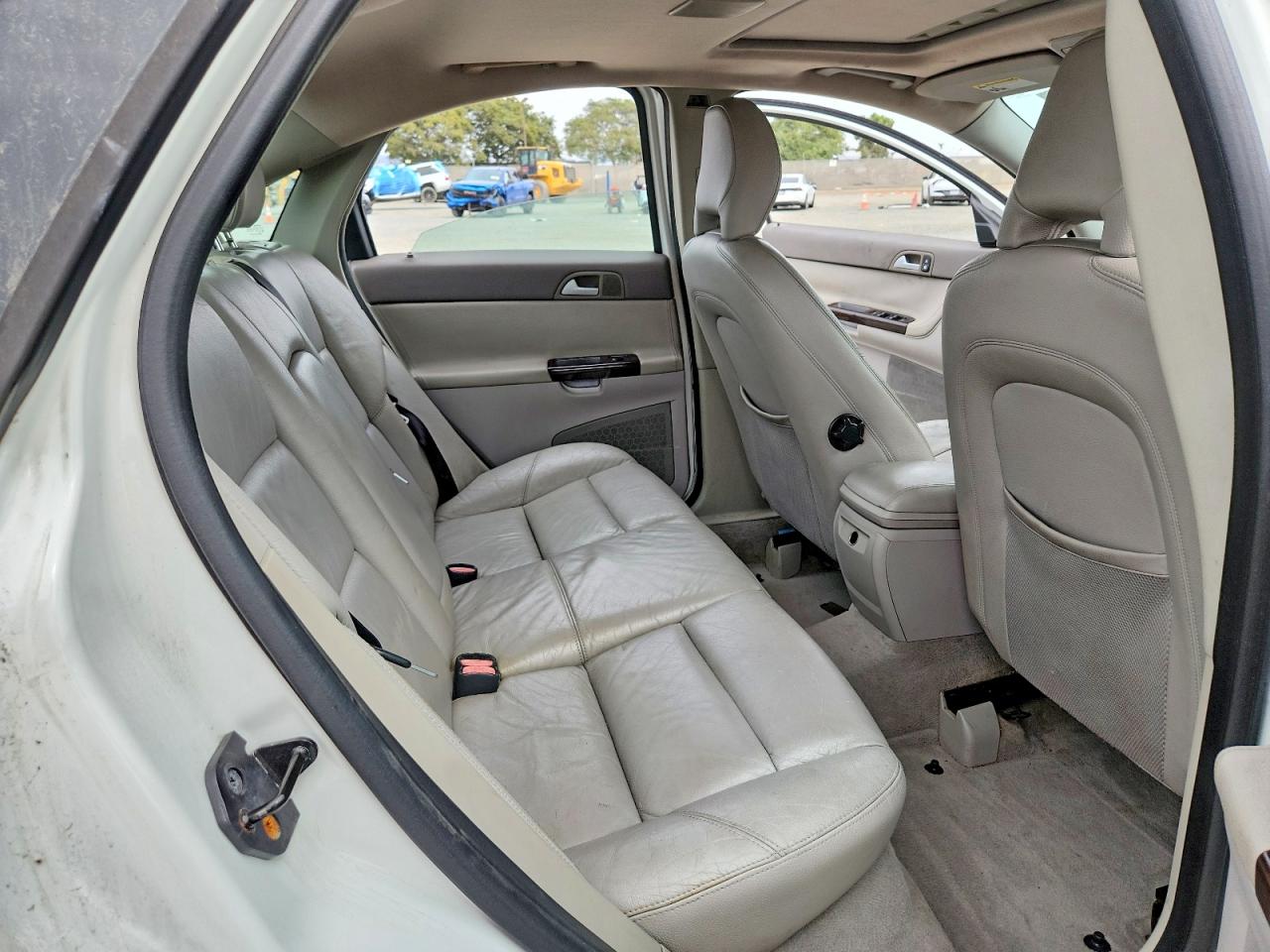 2006 Volvo S40 2.4i Белый vin: YV1MS390X62150933