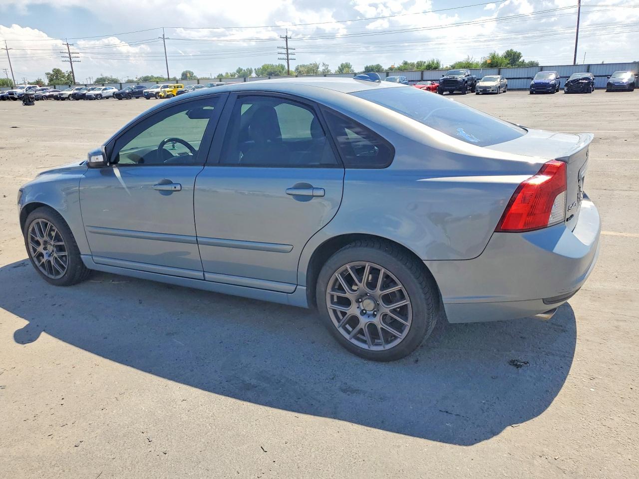 2008 Volvo S40 T5 Синий vin: YV1MS672282403316