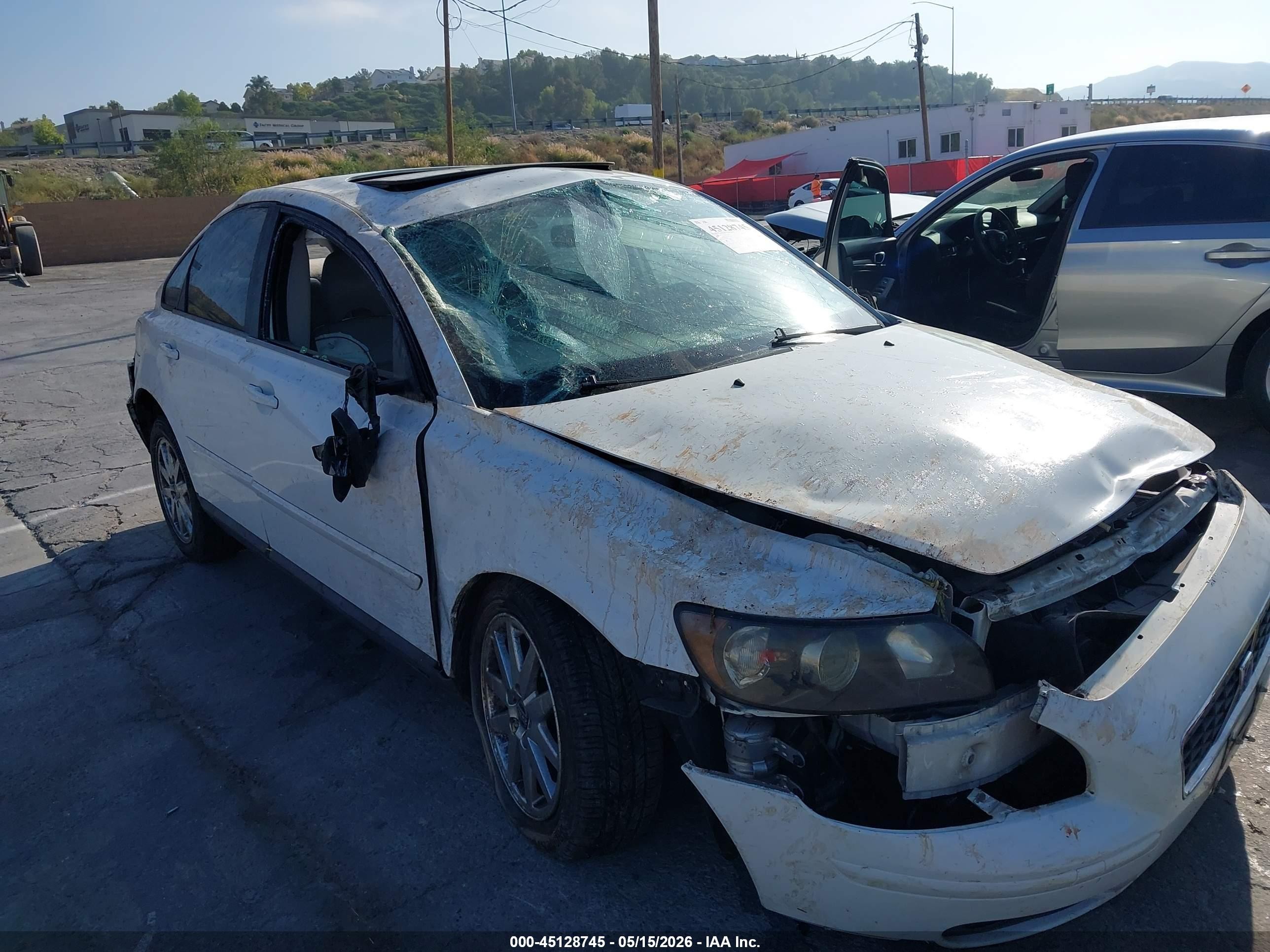 2006 Volvo S40 T5 Silver vin: YV1MS682062151660