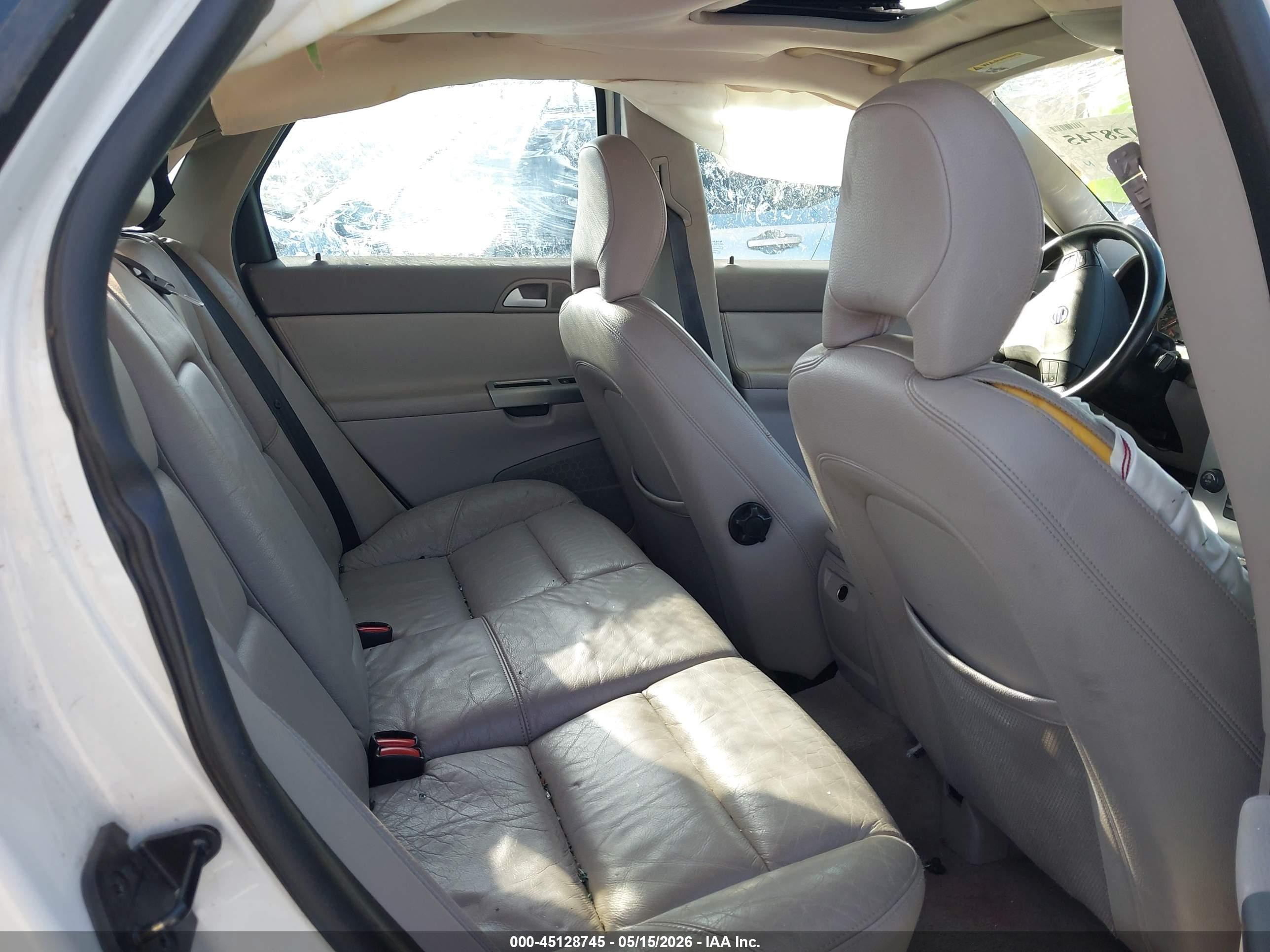 2006 Volvo S40 T5 Silver vin: YV1MS682062151660