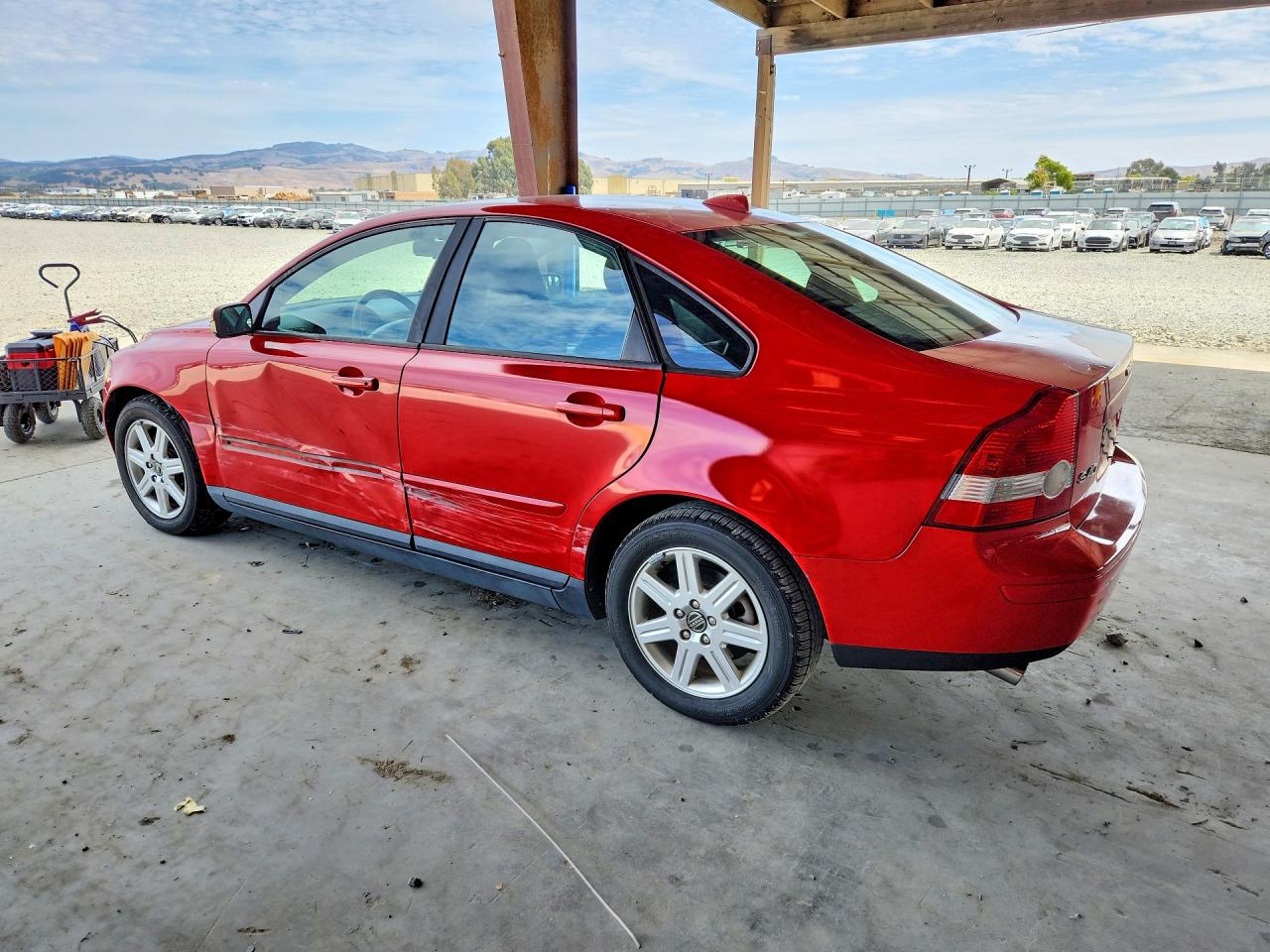 2005 Volvo S40 T5 Красный vin: YV1MS682552102582