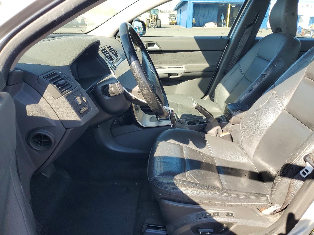 2007 Volvo S40 T5 Silver vin: YV1MS682872288640