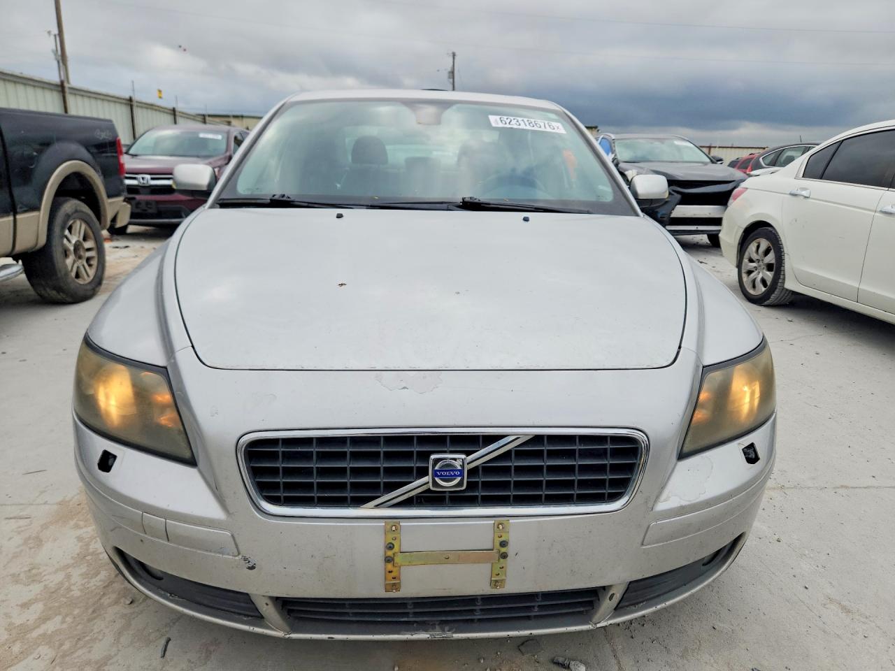 2005 Volvo S40 T5 Silver vin: YV1MS682952118445