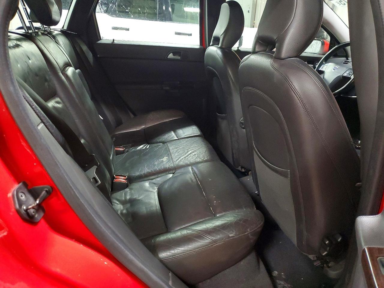 2005 Volvo V50 2.4i Red vin: YV1MW382152070894