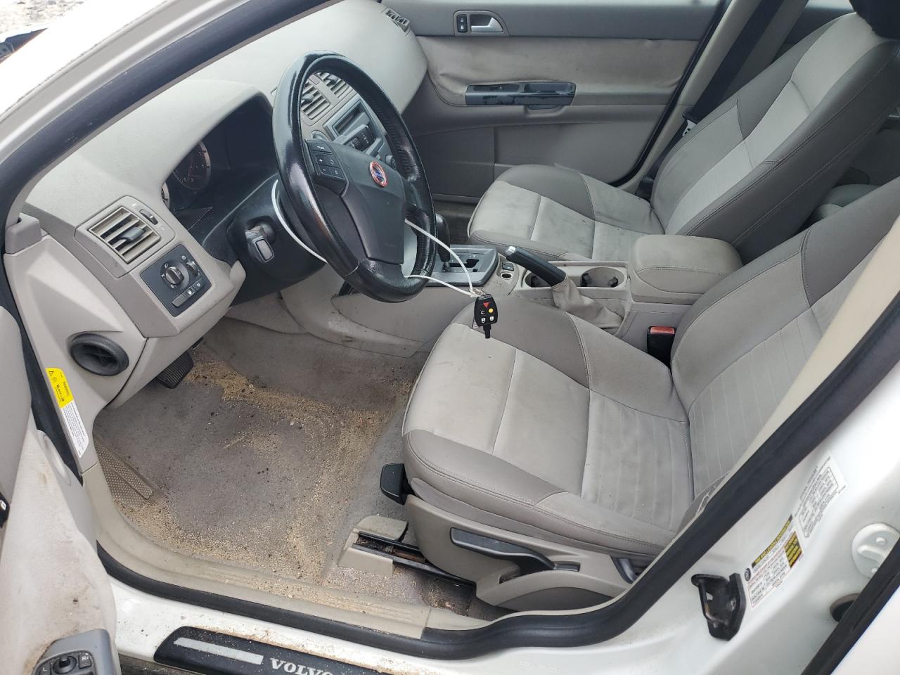 2005 Volvo V50 2.4i White vin: YV1MW382252049312