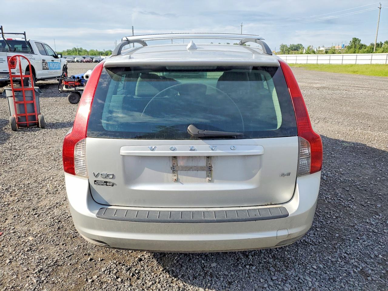 2009 Volvo V50 2.4i Silver vin: YV1MW382292453426