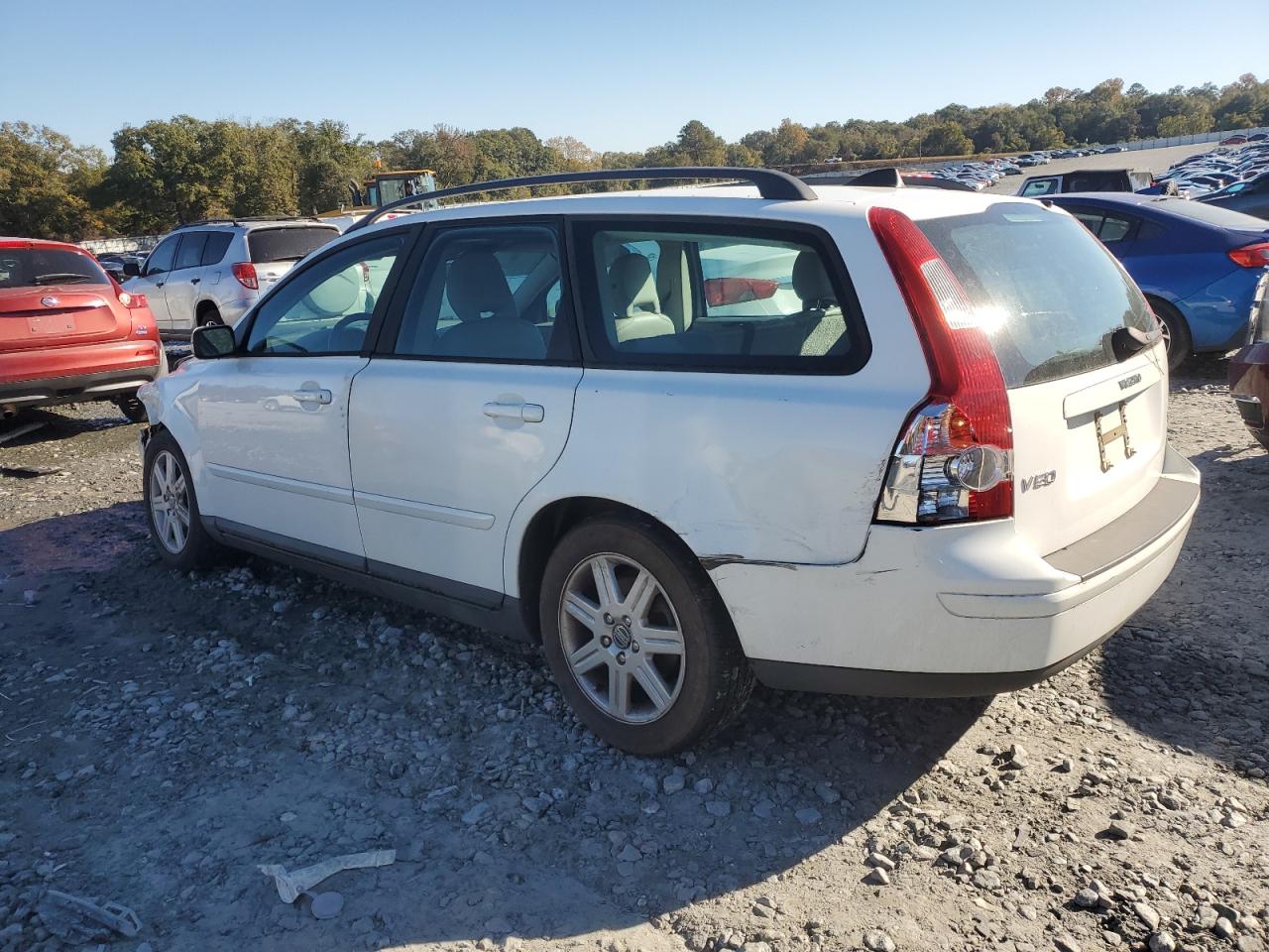 2006 Volvo V50 2.4i White vin: YV1MW382362231294