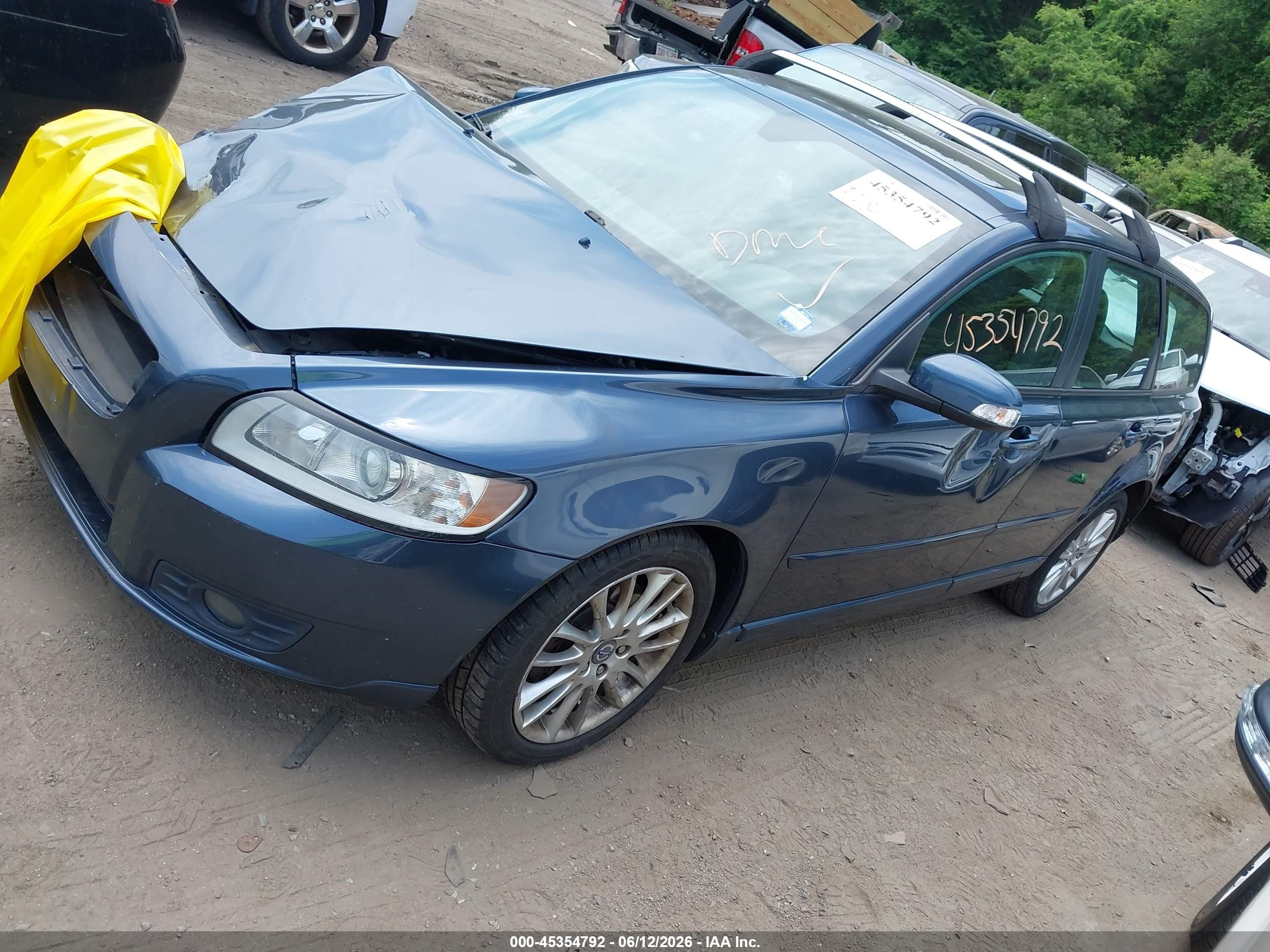 2009 Volvo V50 2.4i Blue vin: YV1MW390092471551