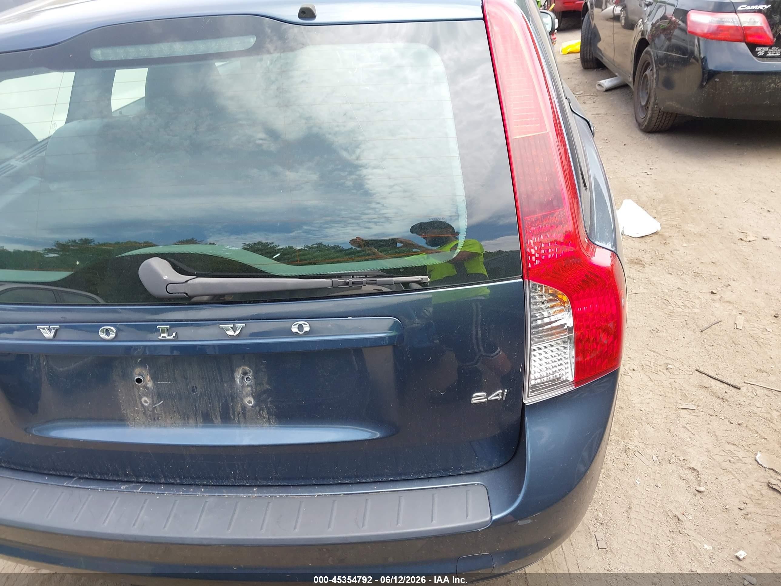 2009 Volvo V50 2.4i Blue vin: YV1MW390092471551