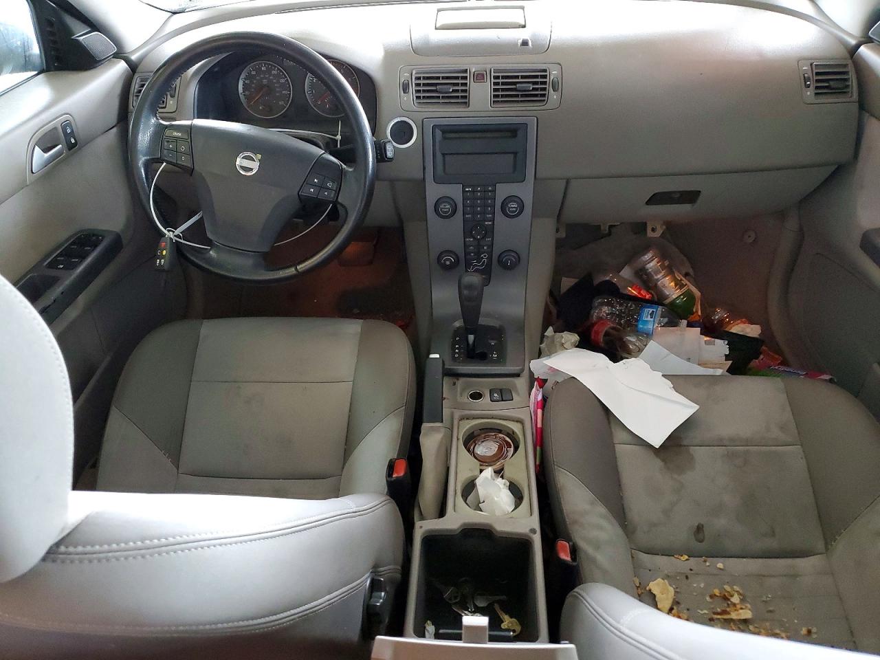 2005 Volvo V50 2.4i Blue vin: YV1MW390152108573