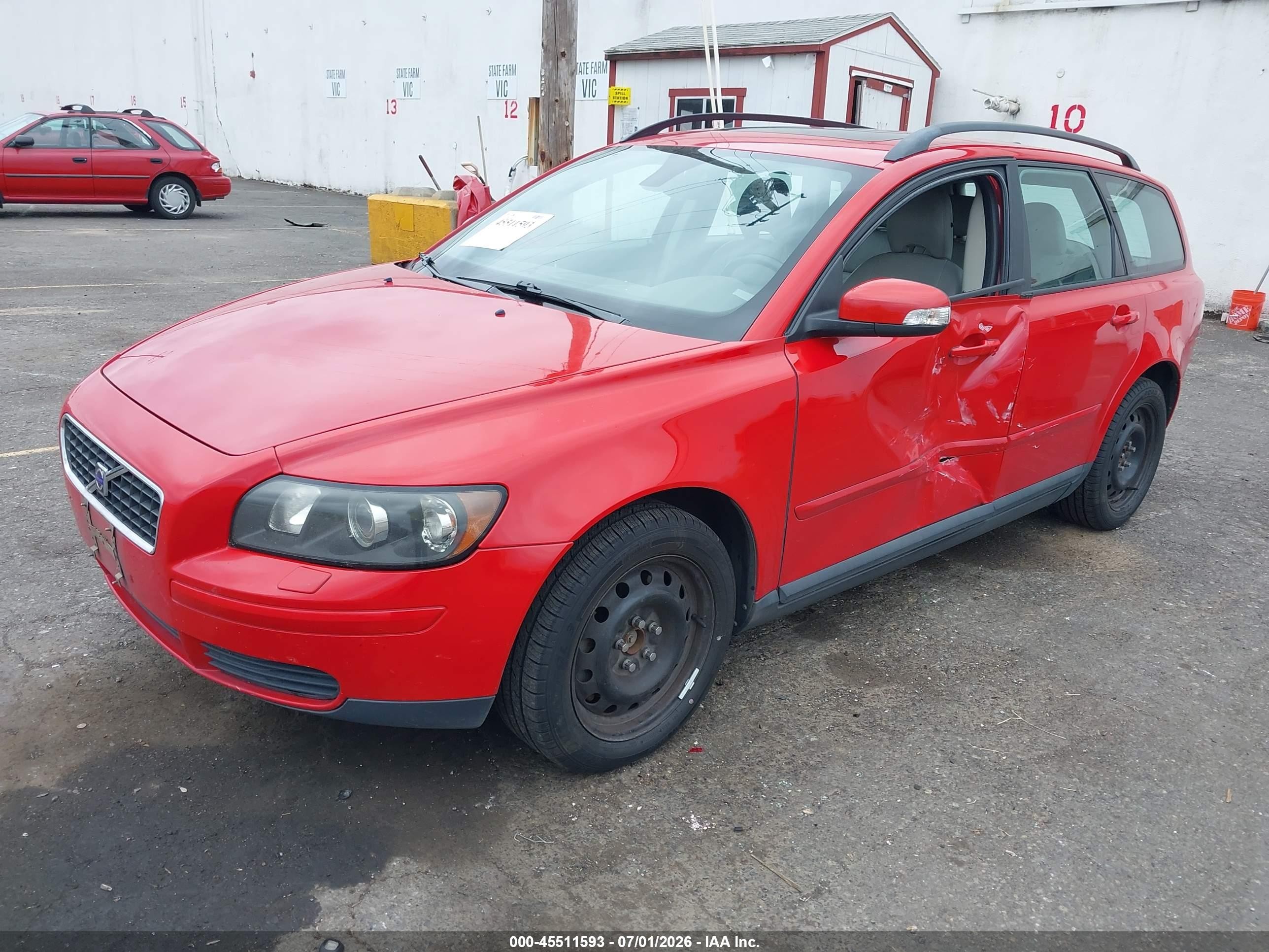 2007 Volvo V50 2.4i Red vin: YV1MW390172283151