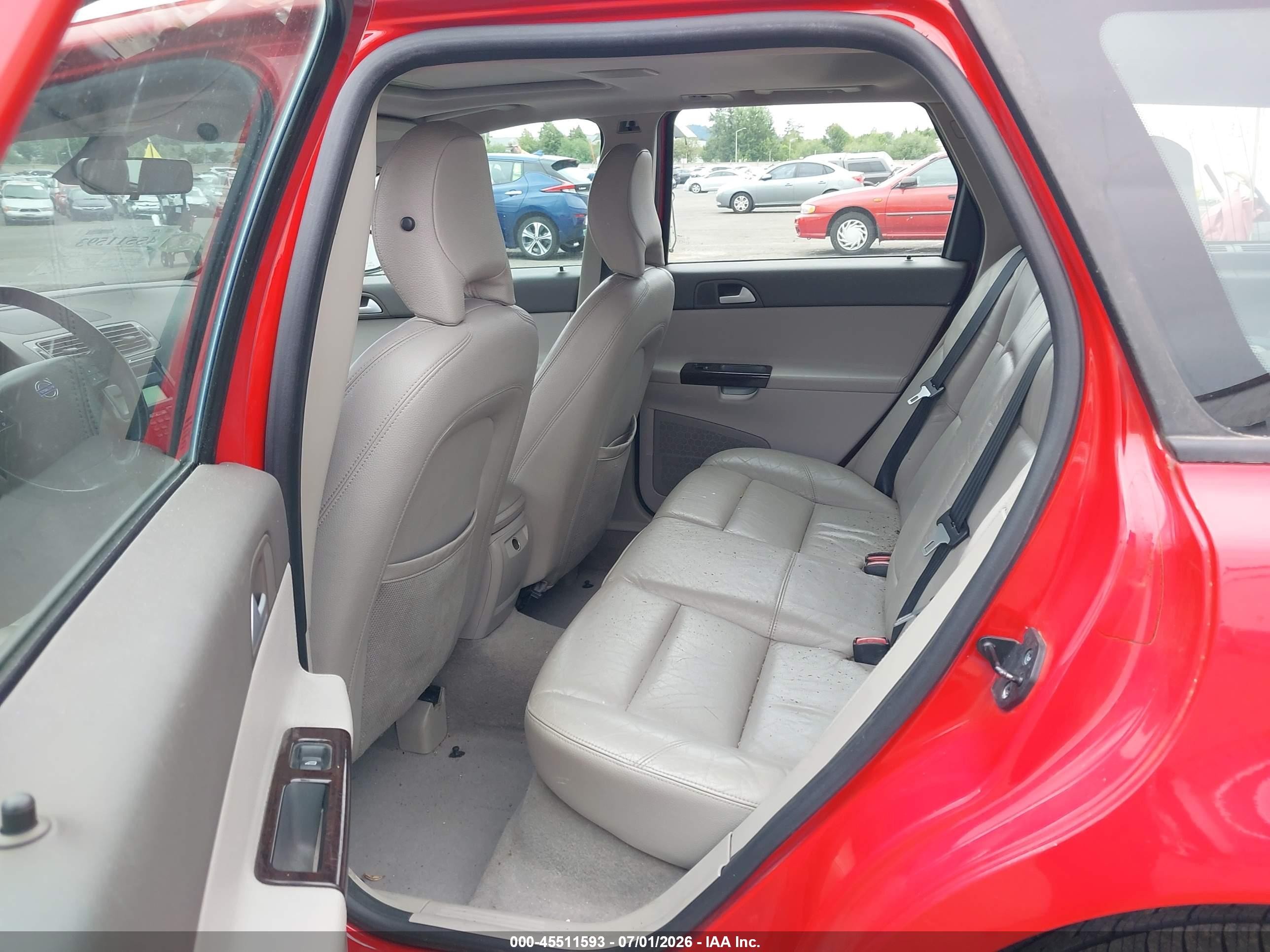 2007 Volvo V50 2.4i Red vin: YV1MW390172283151