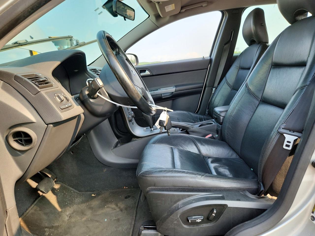 2007 Volvo V50 2.4i Серебряный vin: YV1MW390372327280