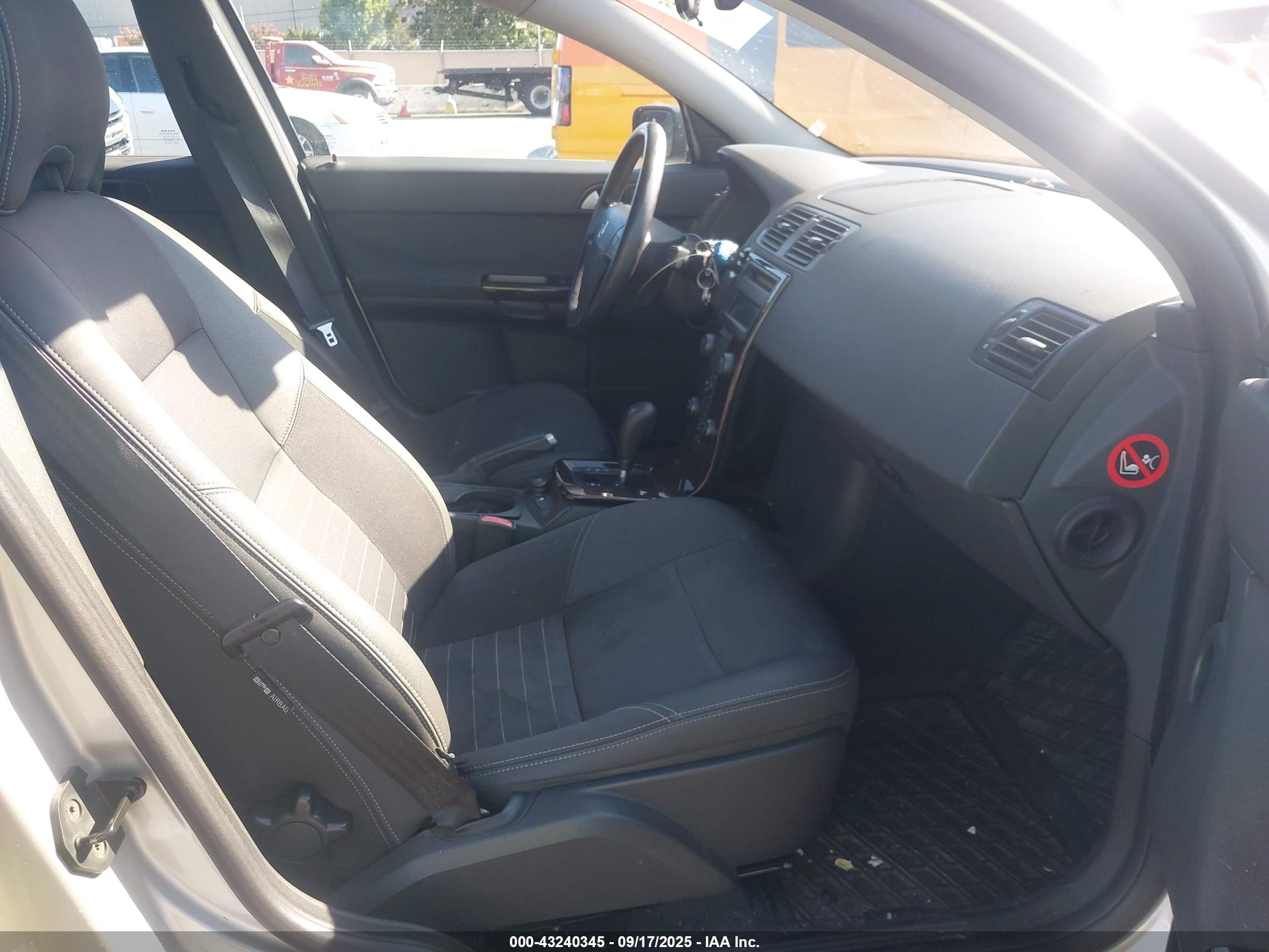 2006 Volvo V50 2.4i Silver vin: YV1MW390562152982