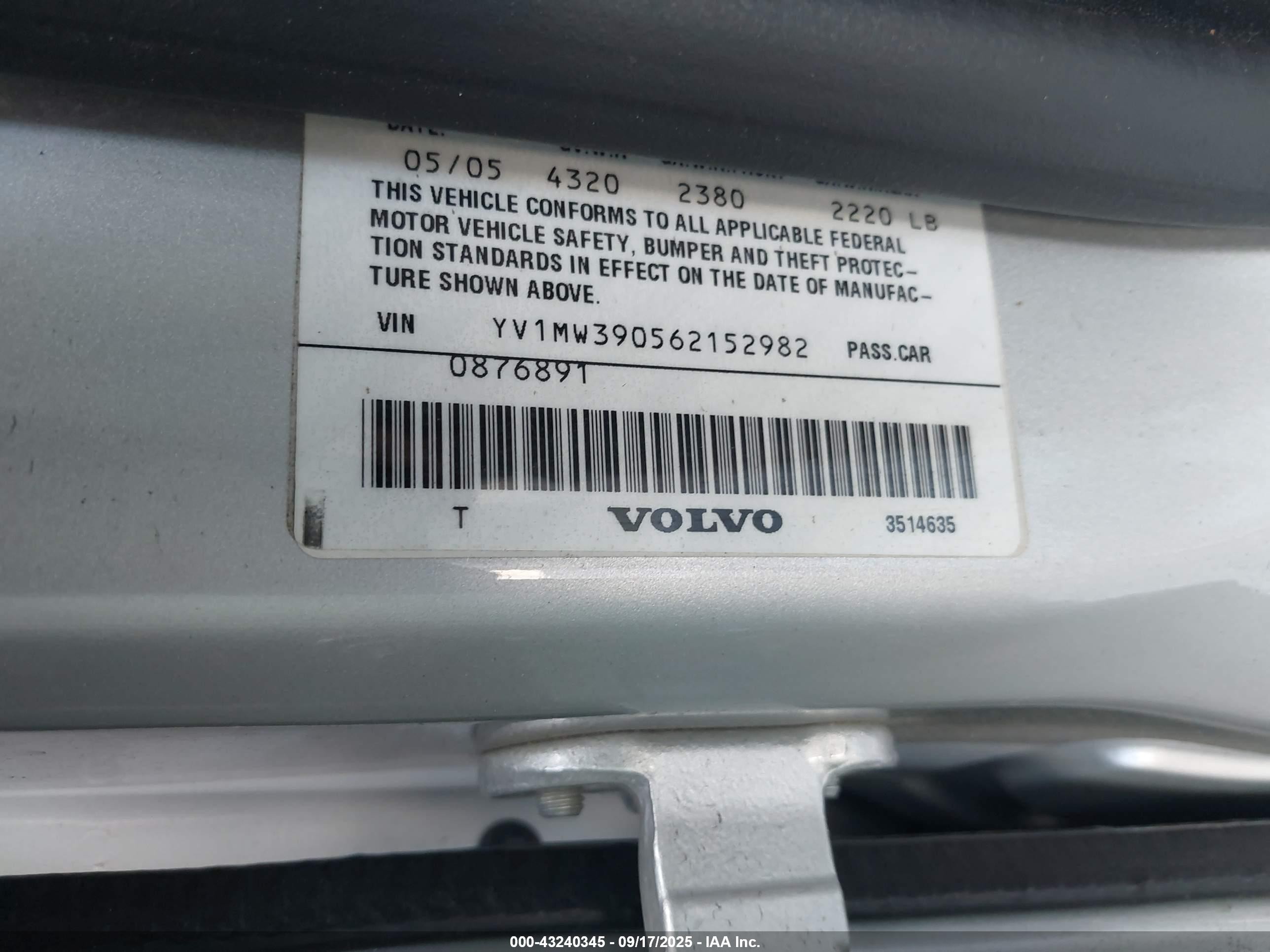 2006 Volvo V50 2.4i Silver vin: YV1MW390562152982