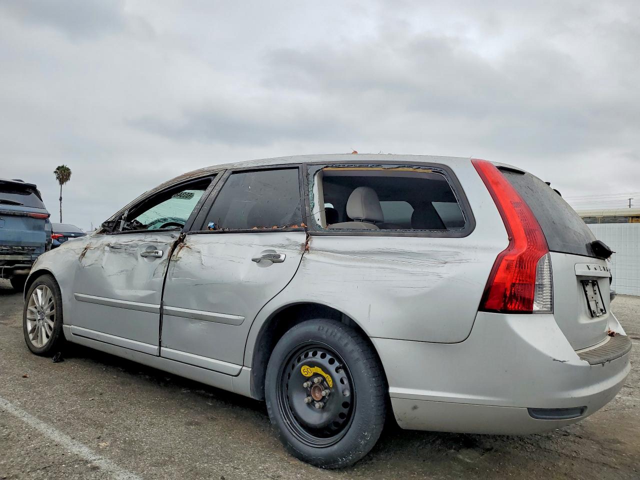 2009 Volvo V50 2.4i Silver vin: YV1MW390792473619