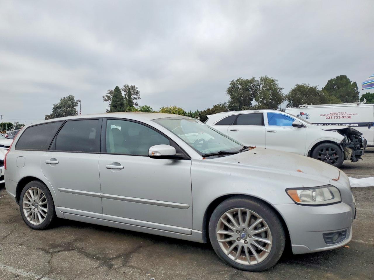 2009 Volvo V50 2.4i Silver vin: YV1MW390792473619